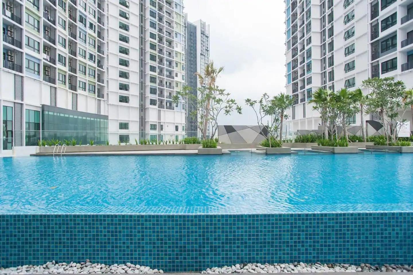 Luxury Large Duplex 2 Bedroom @ iCity Shah Alam