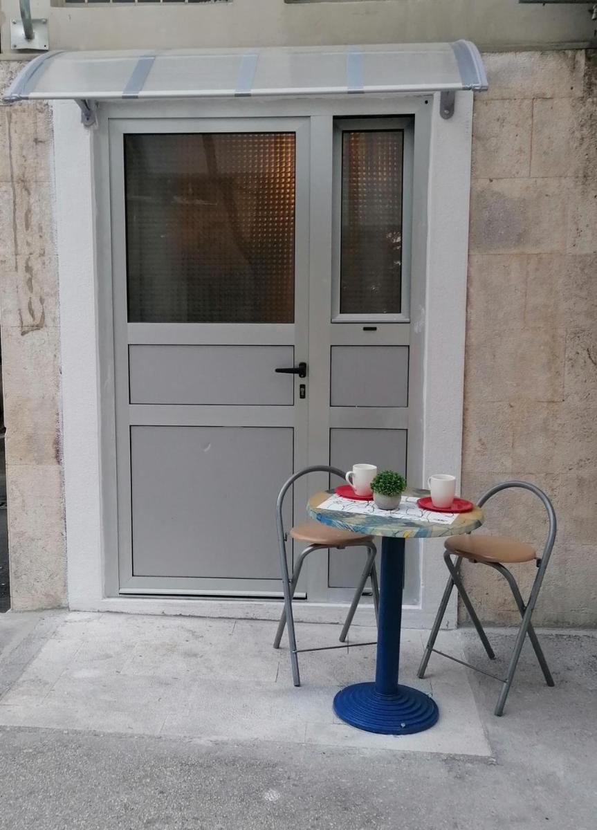 outdoor BBQ area