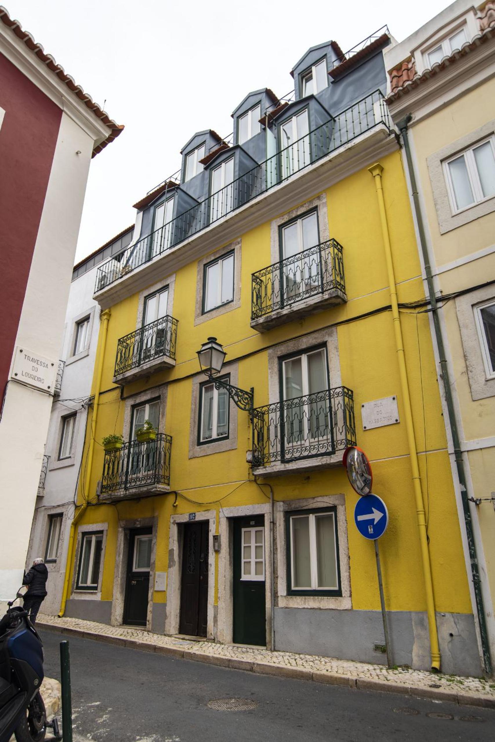 Central & Typical Lisboa by GT House