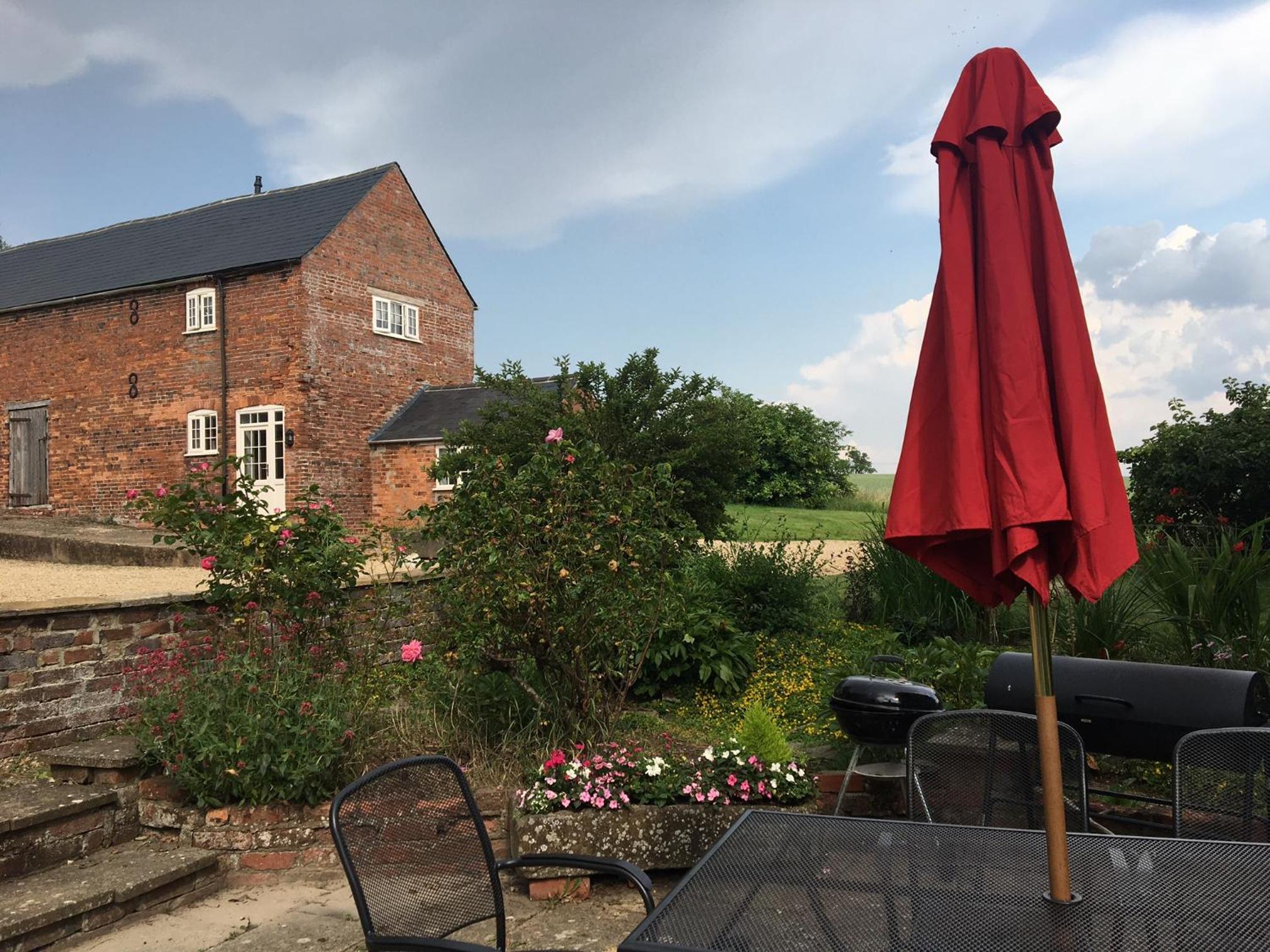 Cosy getaway near Rutland Water view 5
