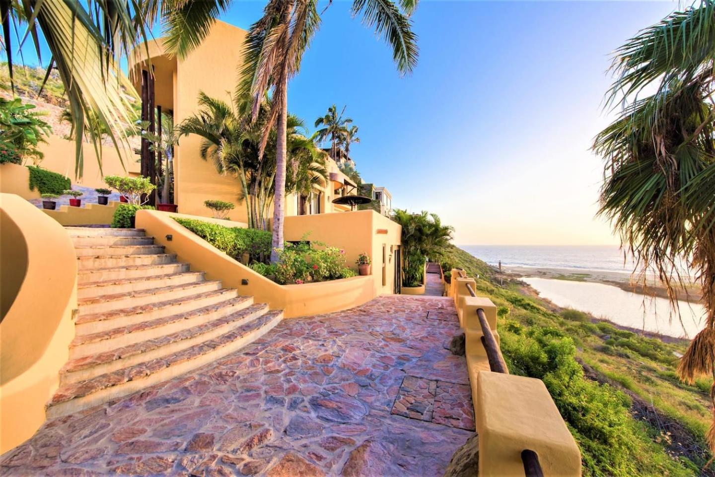 NEW Luxury Getaway - Pool, Spa, Sunset, VIEWS @ Casa Bella, photo 36
