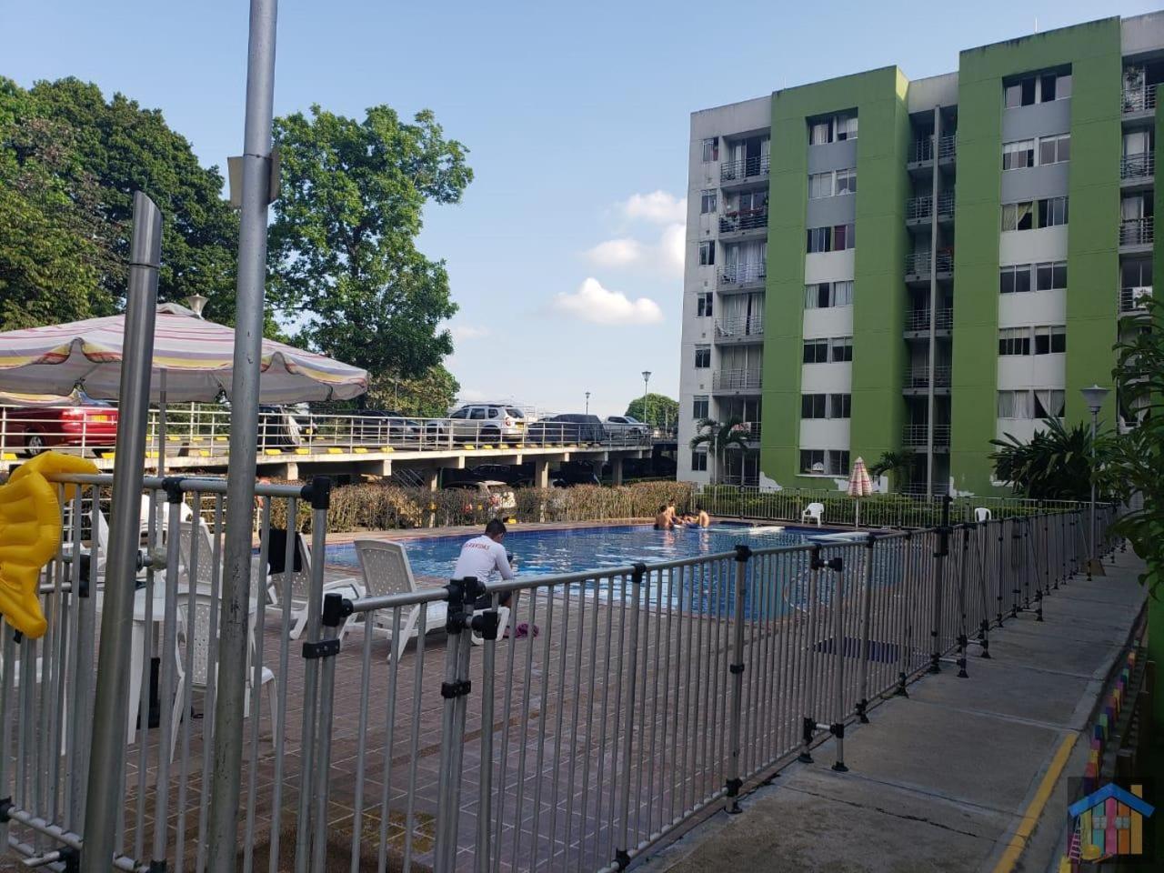 Hotel Ibague, Apartamento amoblado, cómodo y bien ubicado cerca al centro comercial la estación - Image 1