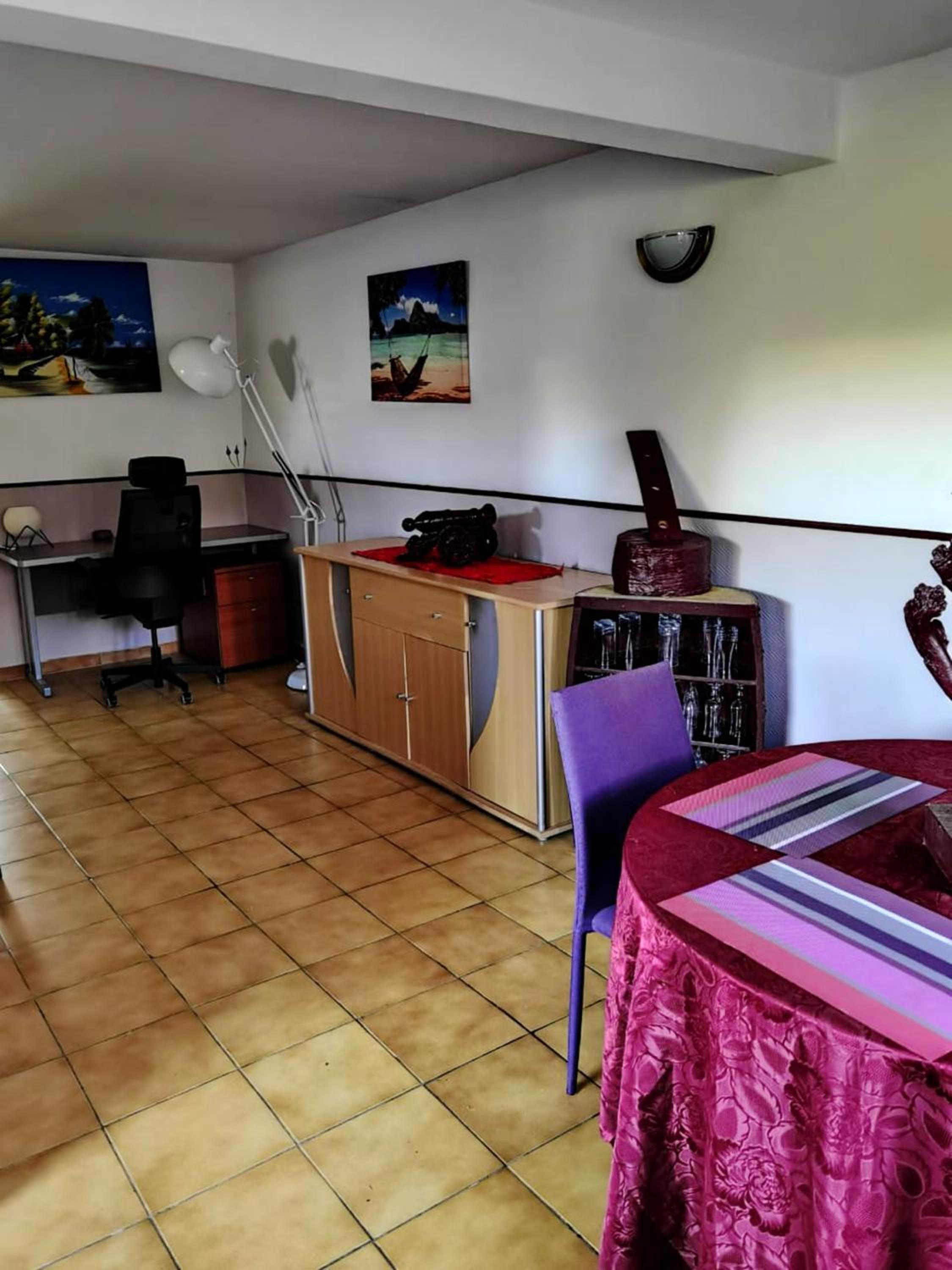 Appartement moderne au Lamentin avec jardin clos et parking