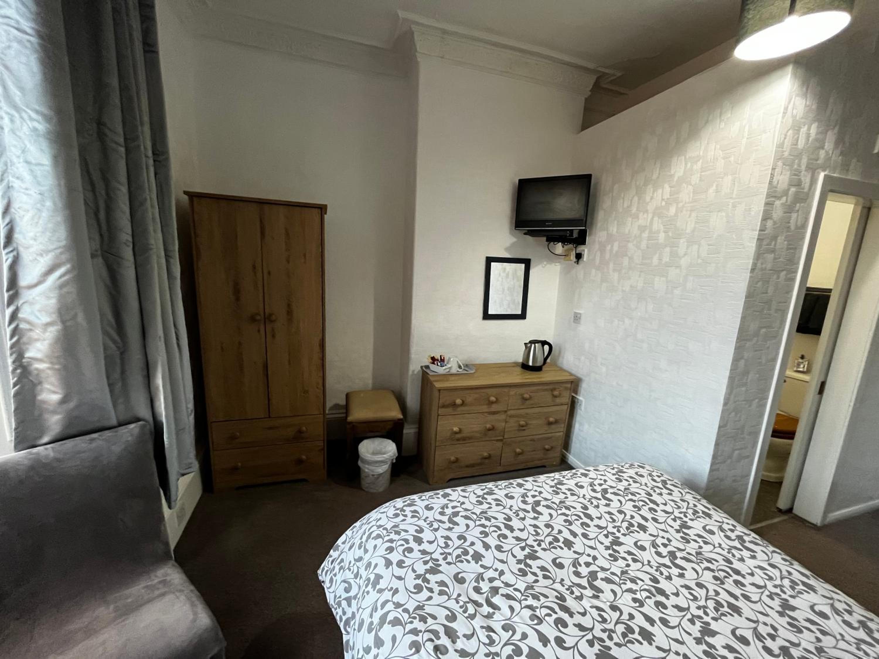 Dunarle Guesthouse view 4