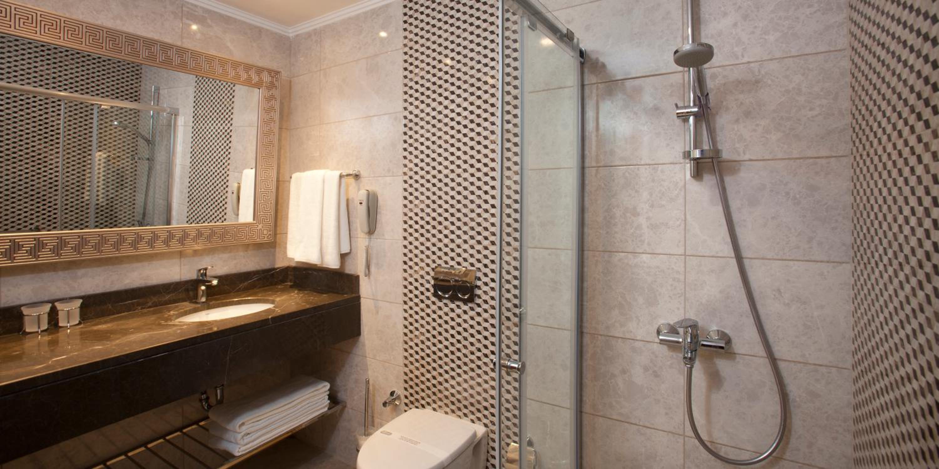 Oz Hotels Side Premium - Image 143