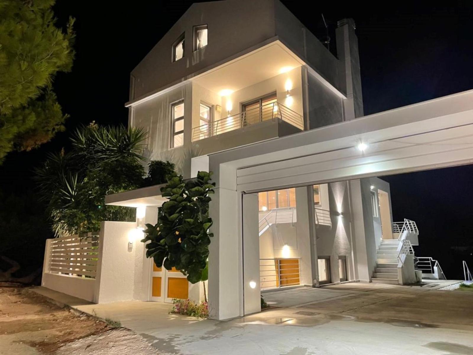 Evaeri villa view 3