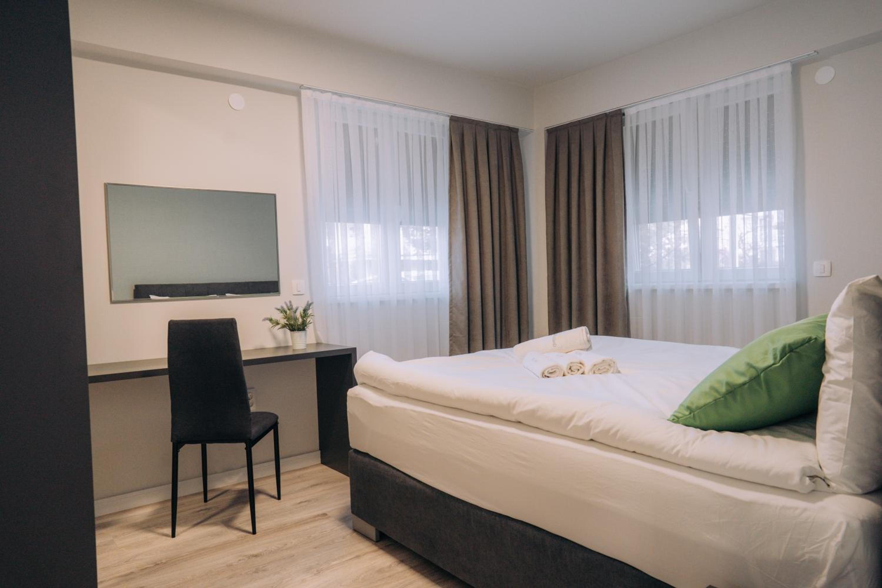 Bellissimo Apartments view 4