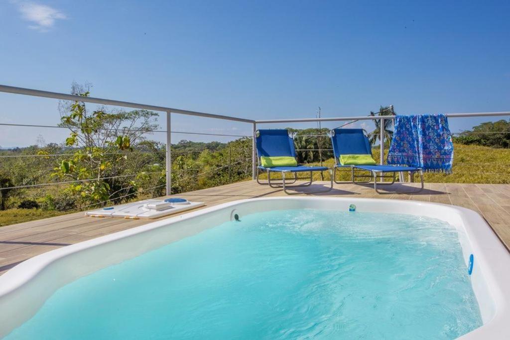 Villa Kiskadee - Beautiful Mountain Views with Private Pool