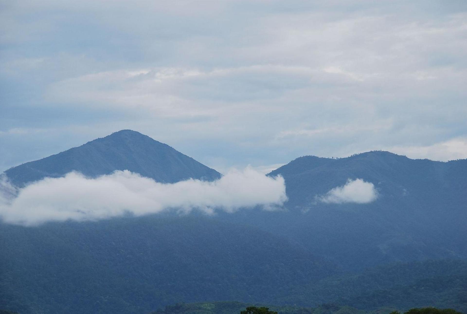 Villa Kiskadee - Beautiful Mountain Views with Private Pool