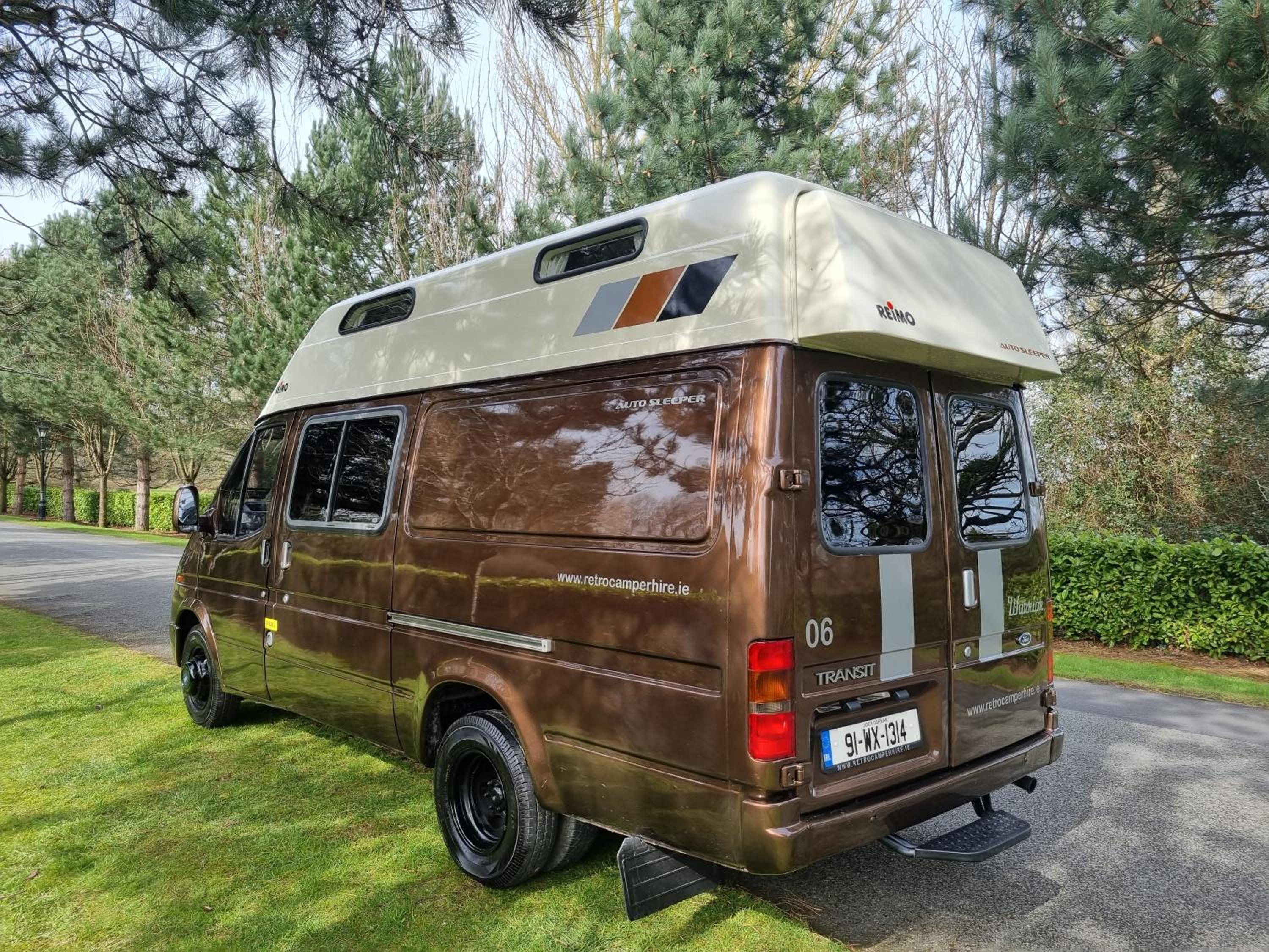 RETRO CAMPER HIRE LTD Campervan Hire Company