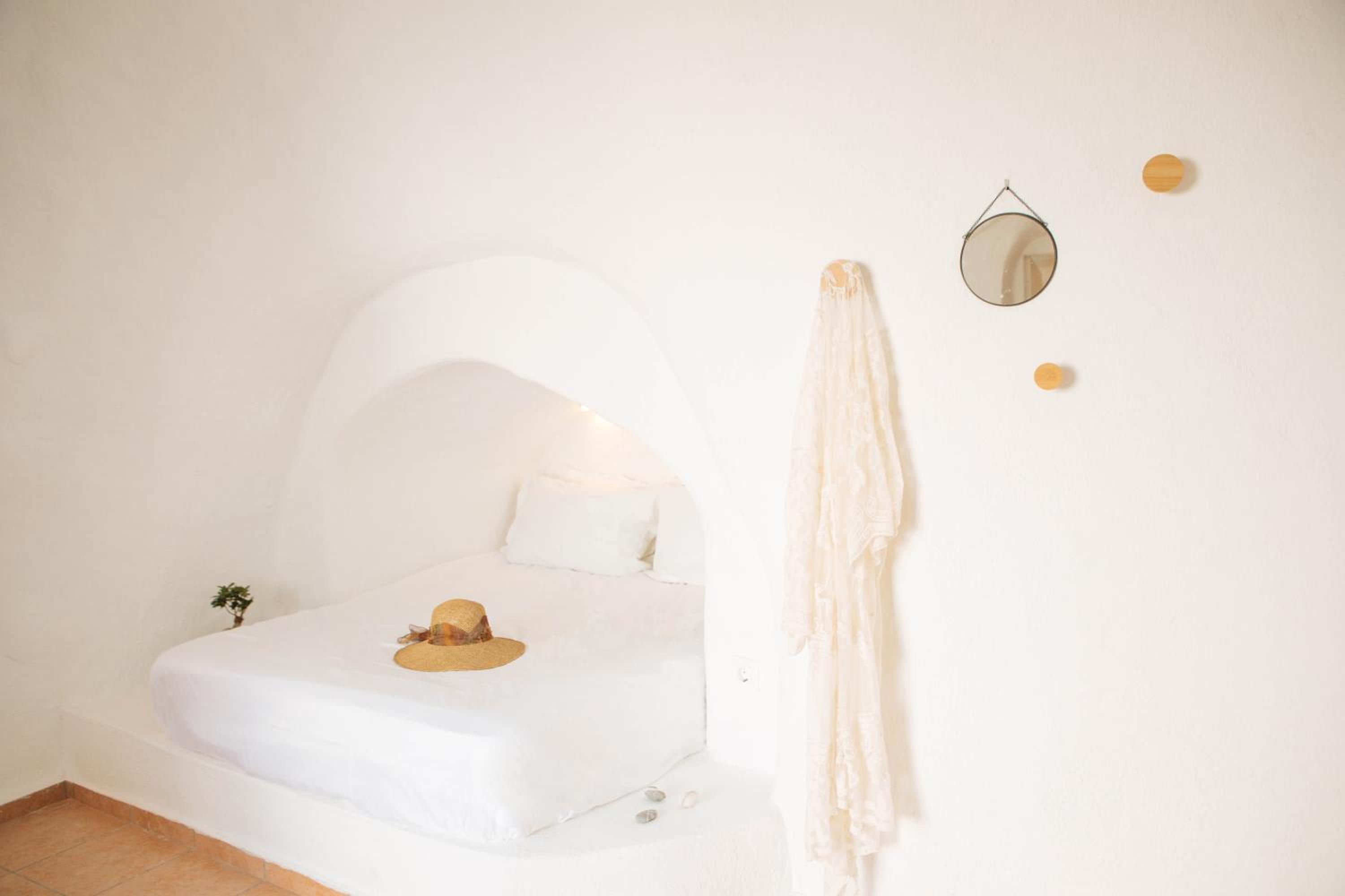 Athiri by A Terre Cave Villas photo 2