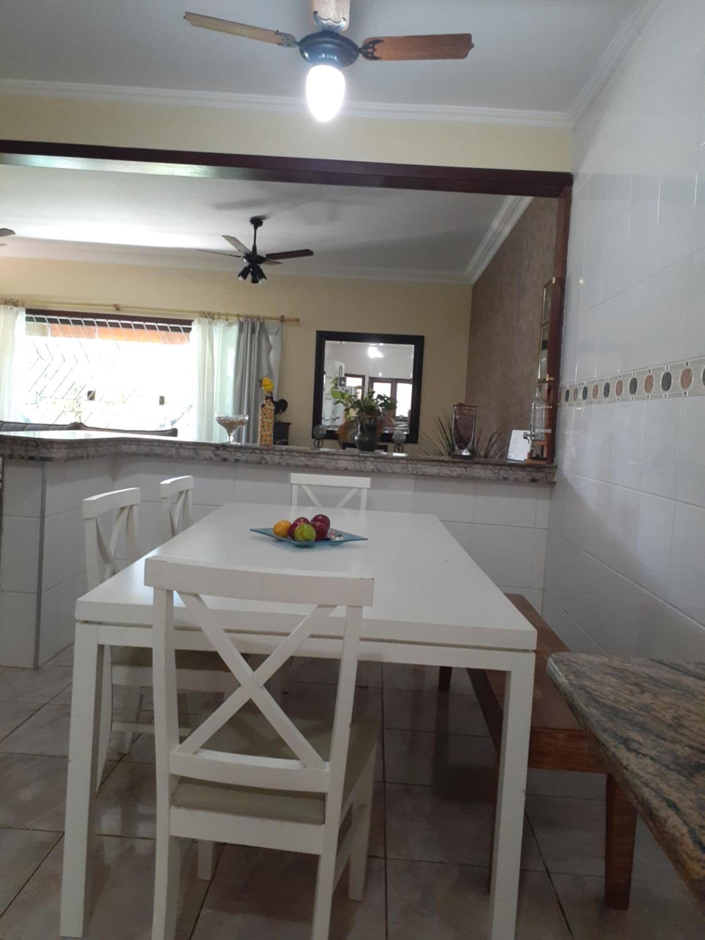 CASA DE PRAIA COM PISCINA e AREA GOURMET