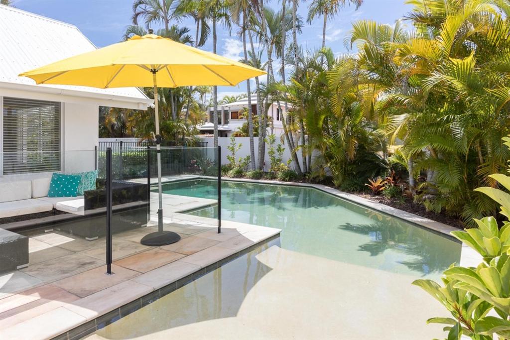 Peaceful Holiday Living, Noosa Heads