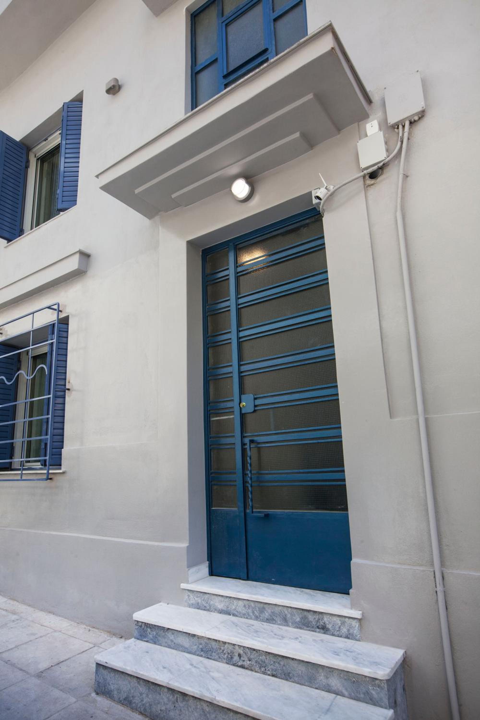 Pagrati/Hilton area, Bentzi (3) Boutique Apt. for 4