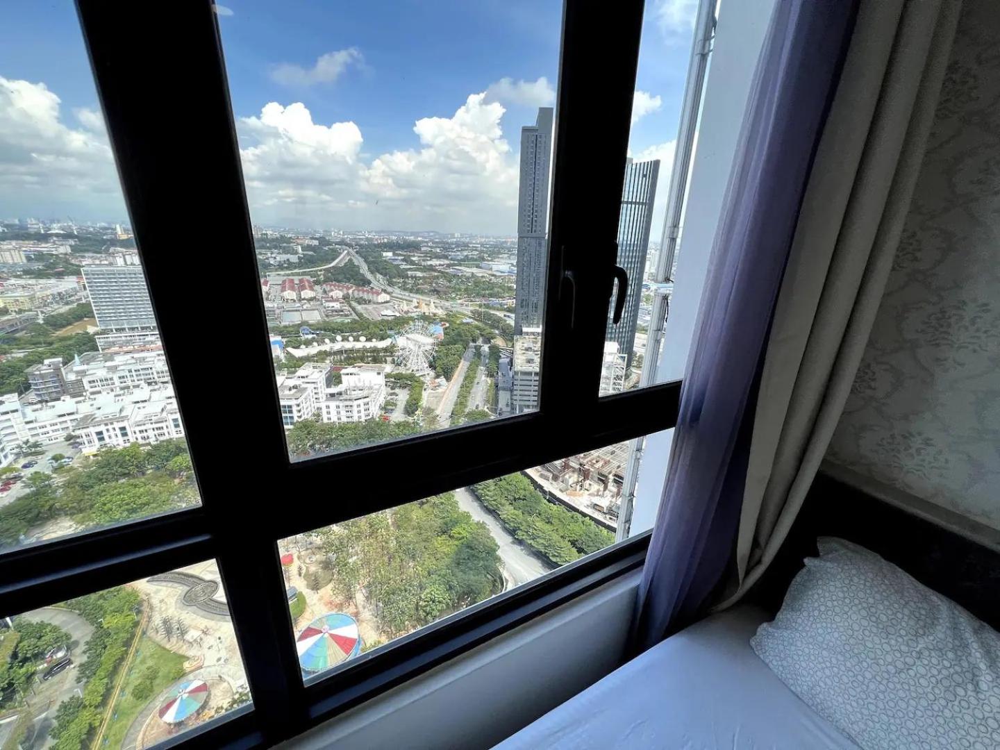 iCity 2Bedroom Near Themepark & Mall Free Parking Muslim Friendly photo 4