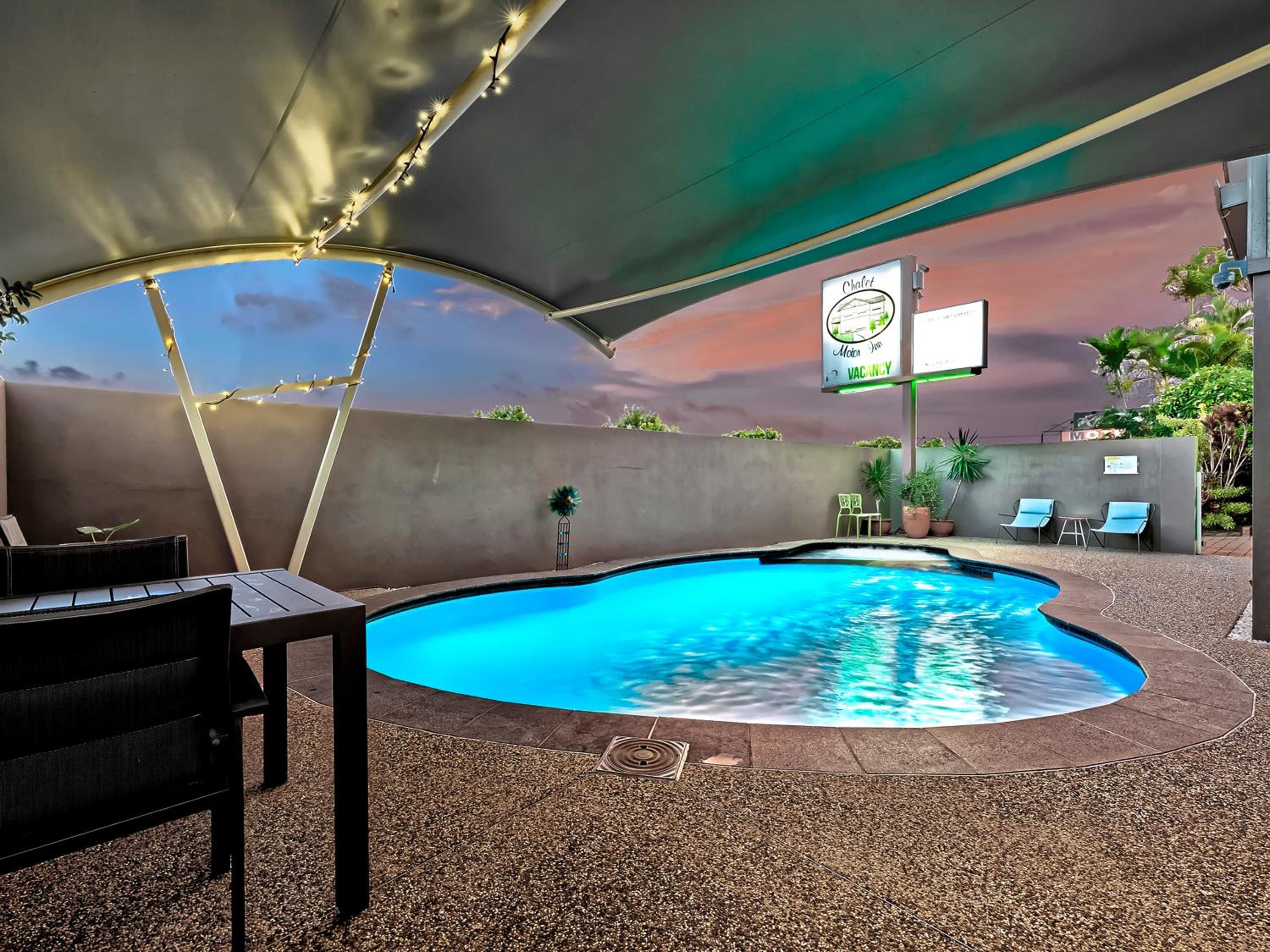 Chalet Motor Inn
