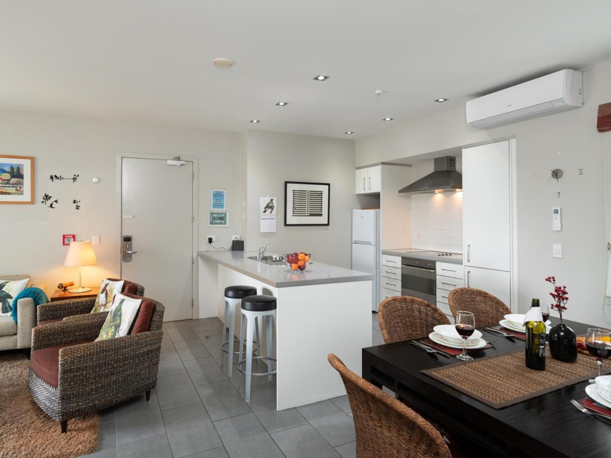Oceanside - Paihia Waterfront Apartment view 2