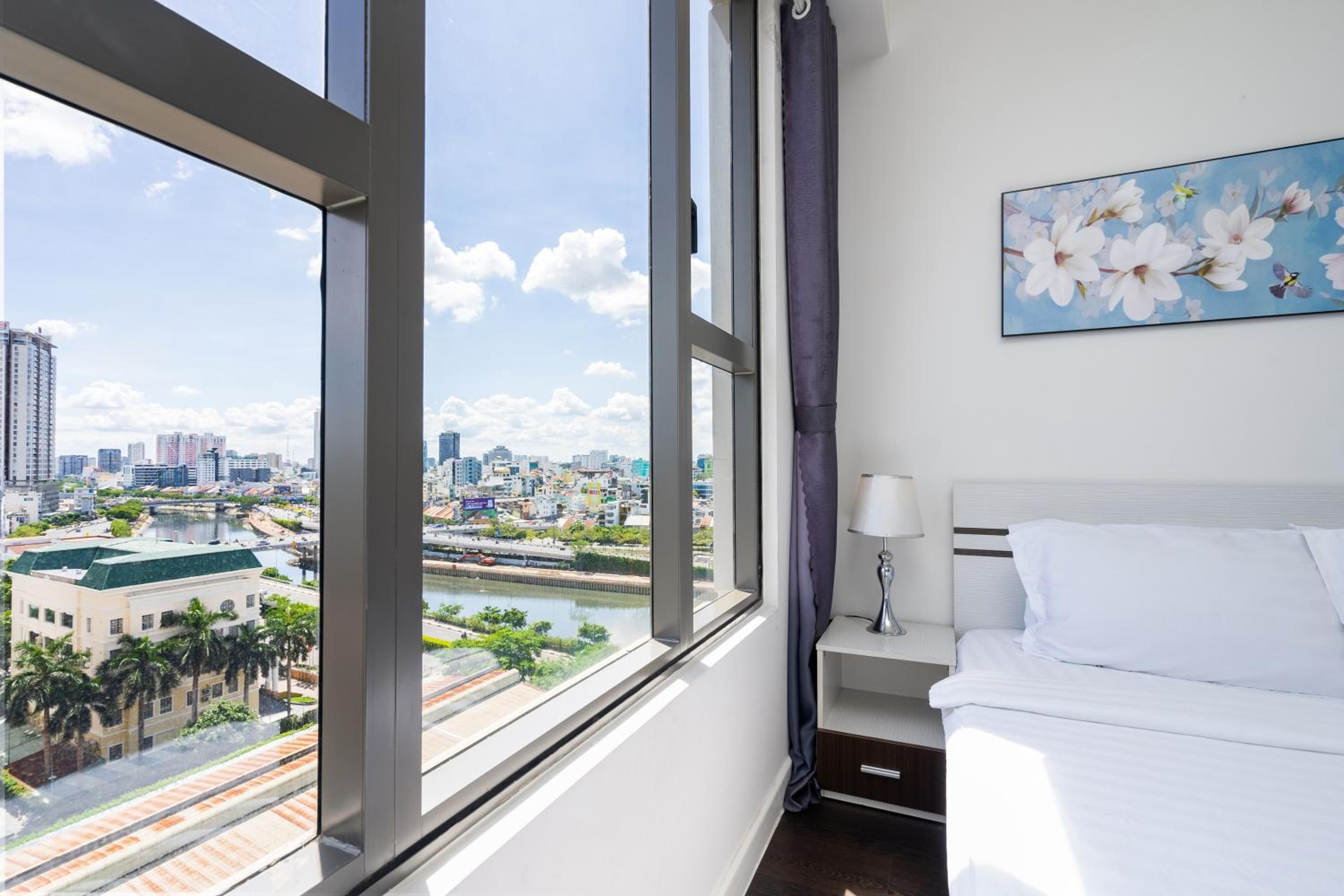 Tresor lovely condo 3 bedrooms in center