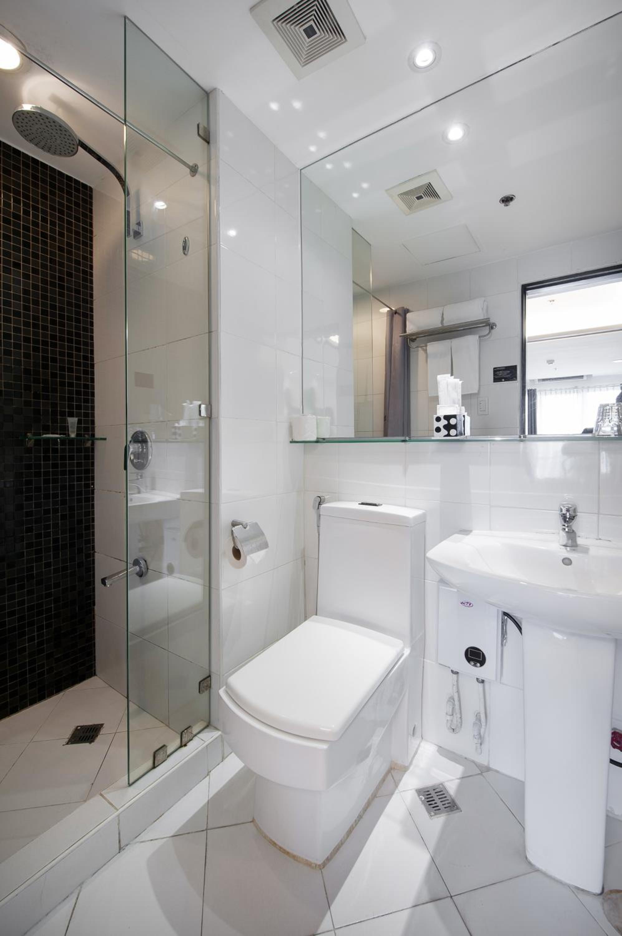 Y2 Residence Hotel Managed by HII