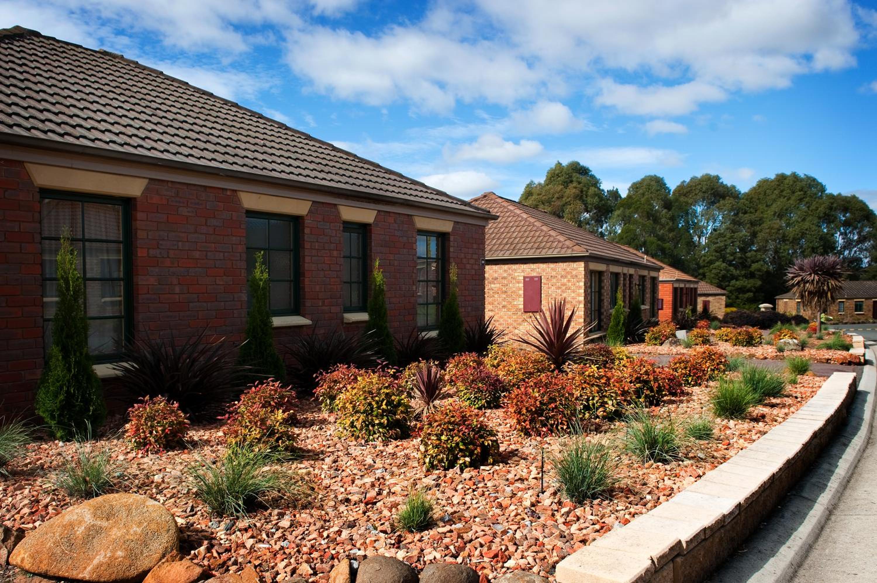 Country Club Villas