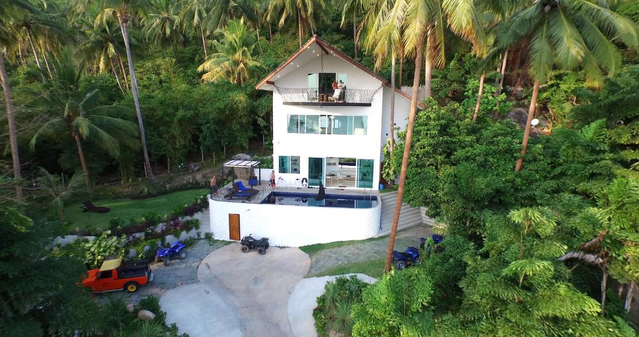 Monkey Flower Villas