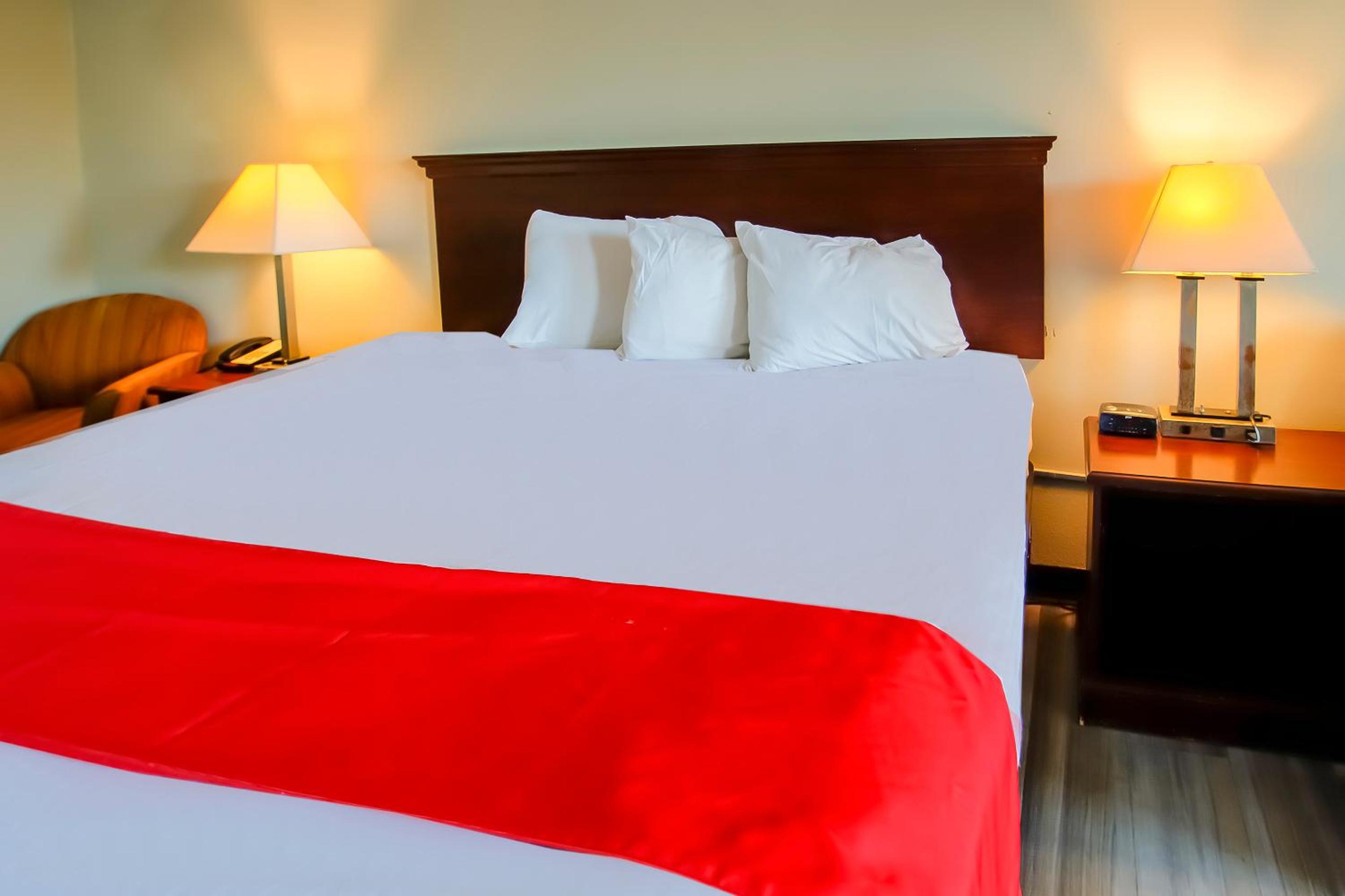 Cypress Inn & Suites Washington by OYO