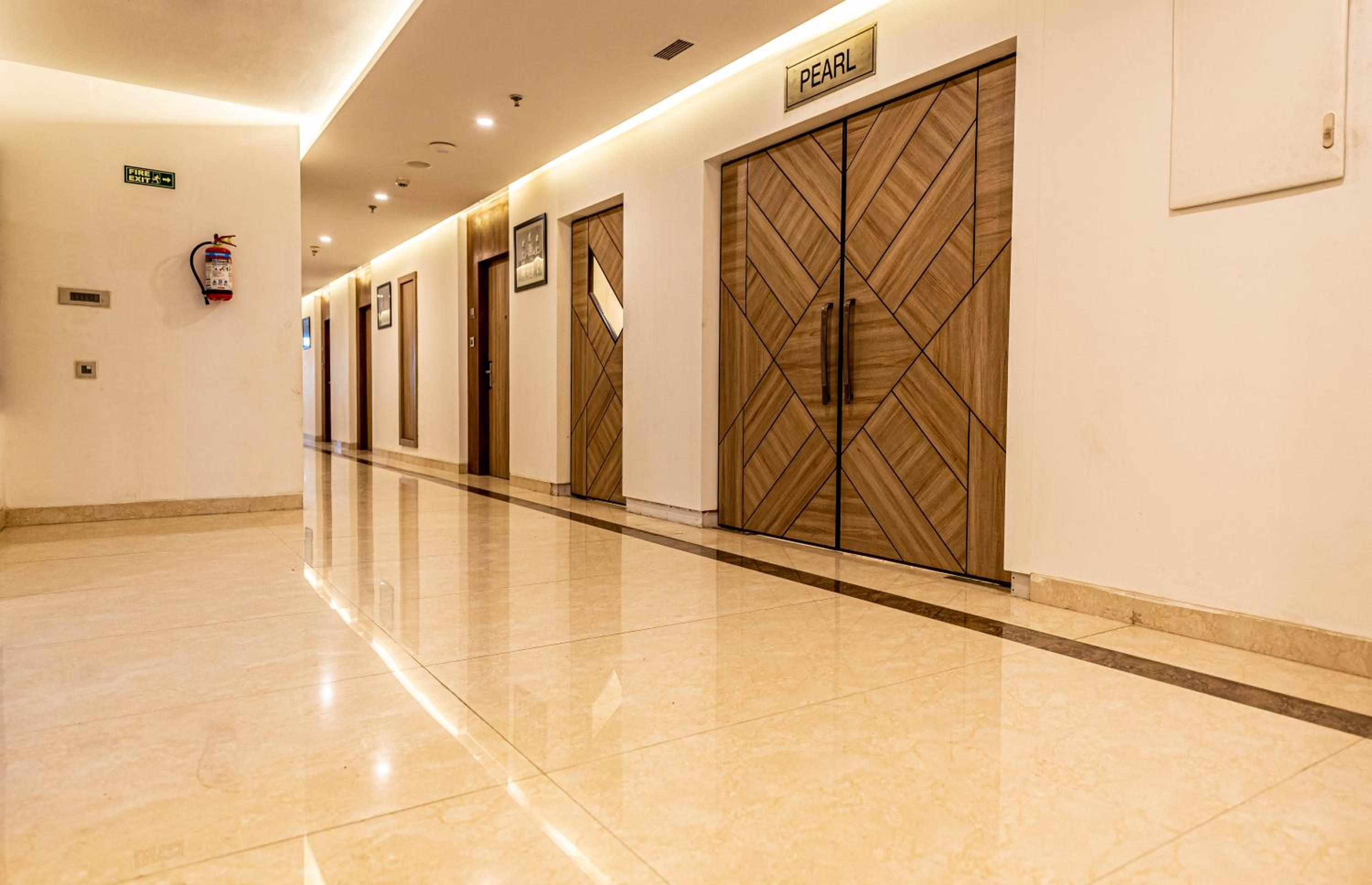 The Elite Lucknow Convention Hotel