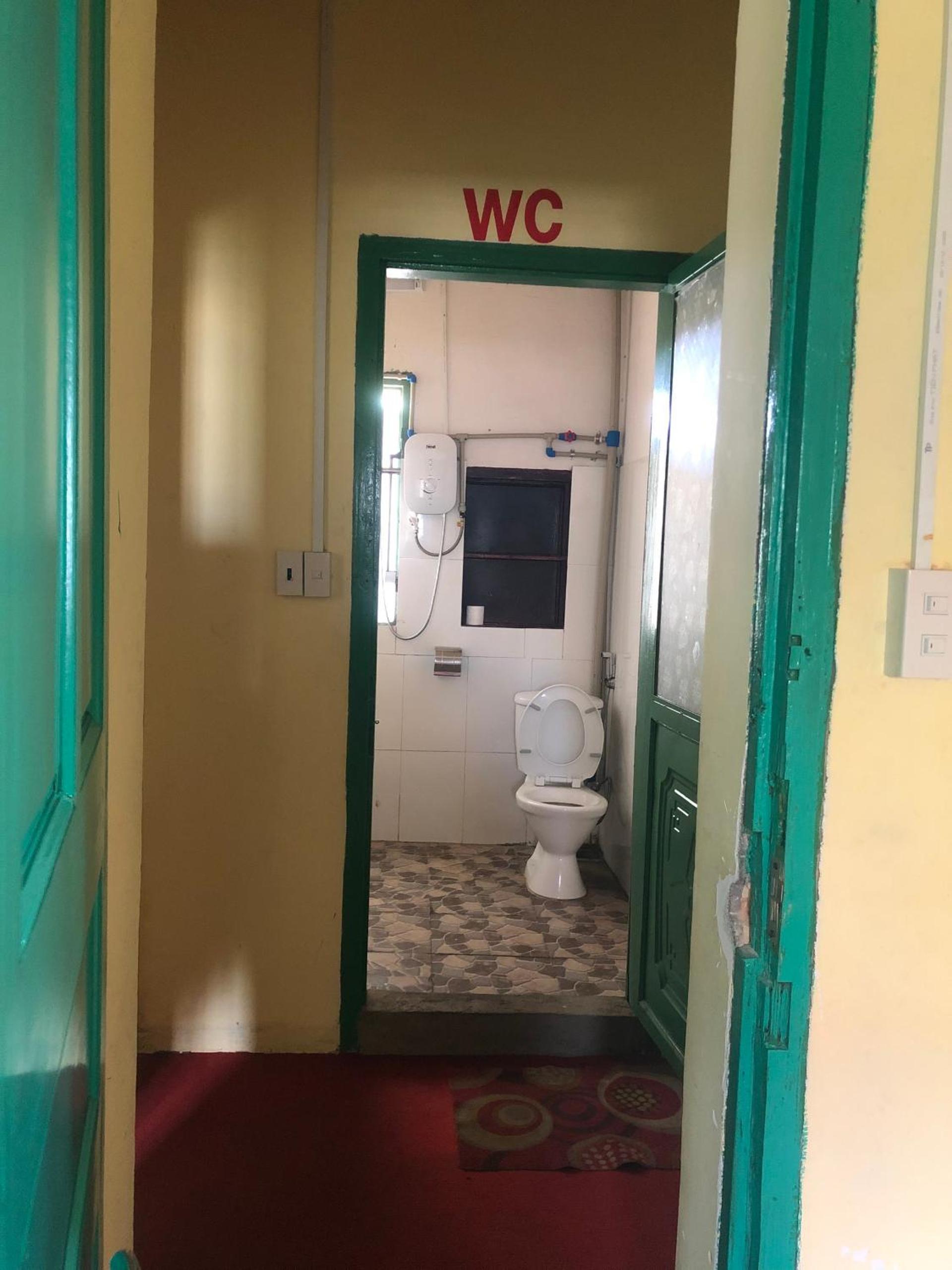 Photo 18
