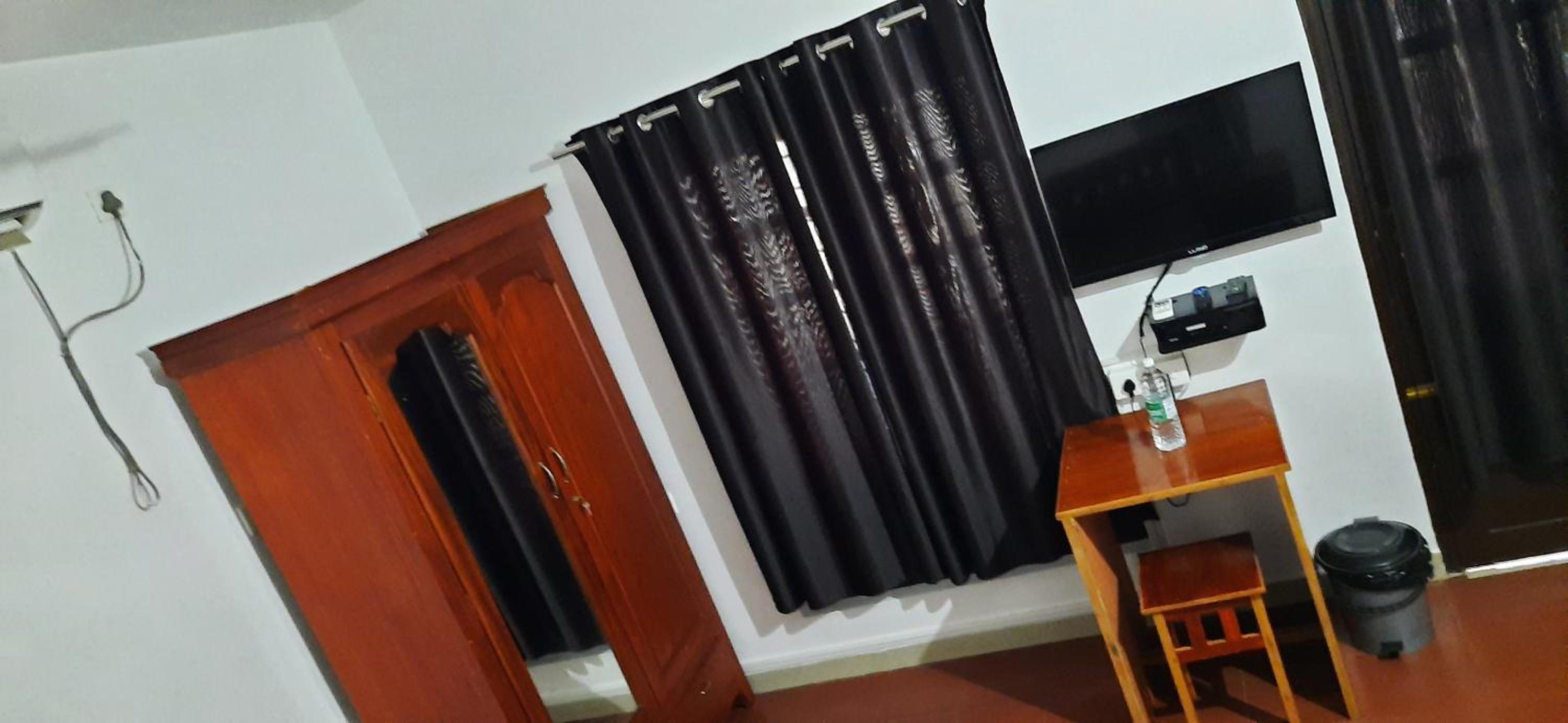 Poovar Sea View rooms and boating Family & couple only view 3