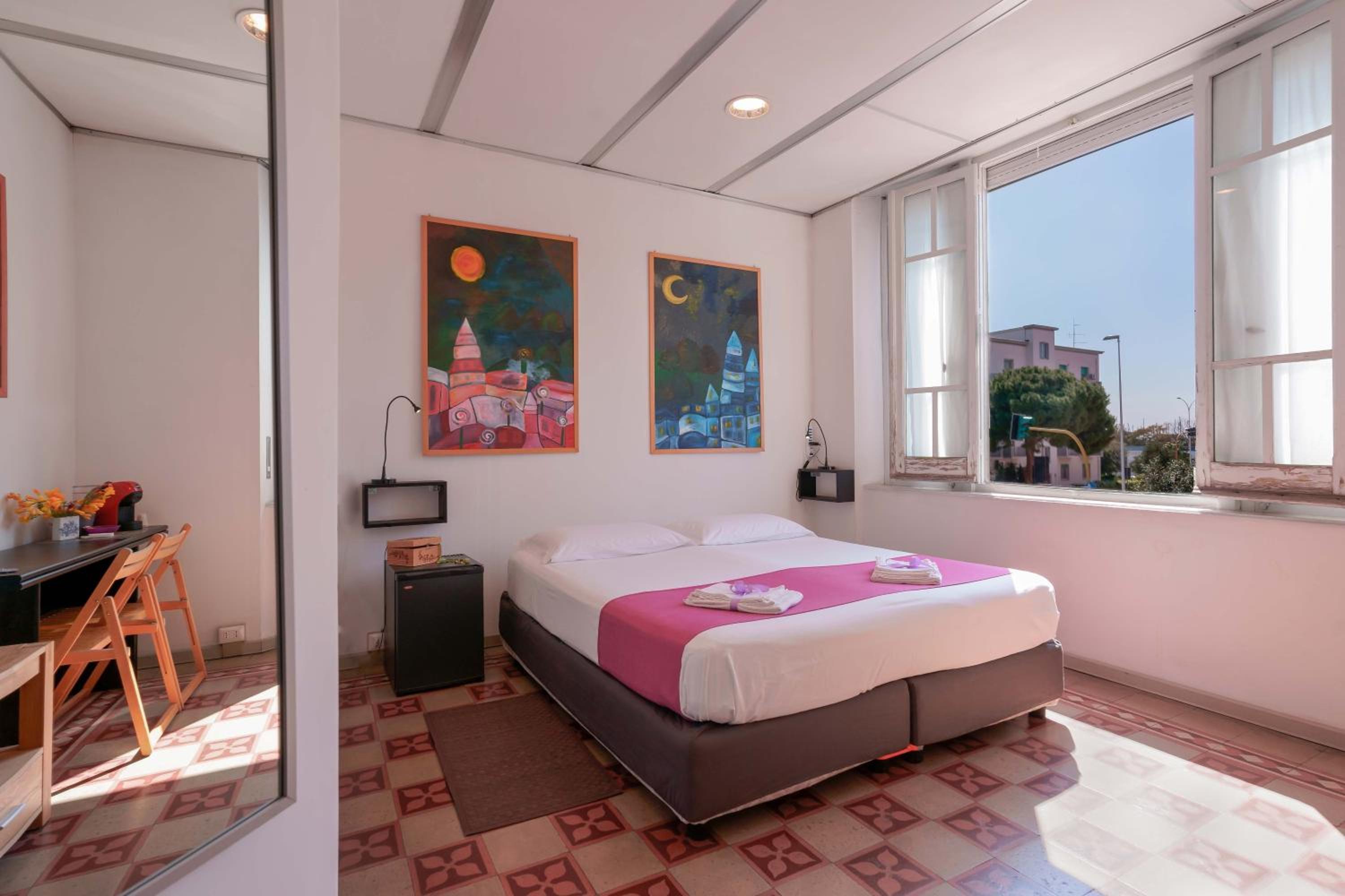hotel room