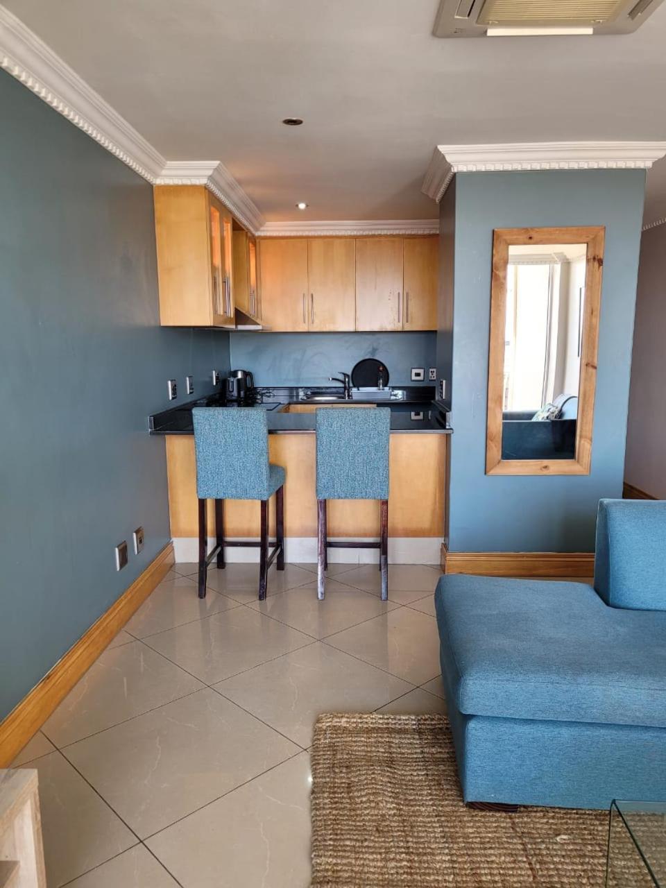 Accommodation Front - Modern 2 Sleeper Penthouse with Magnificent Views
