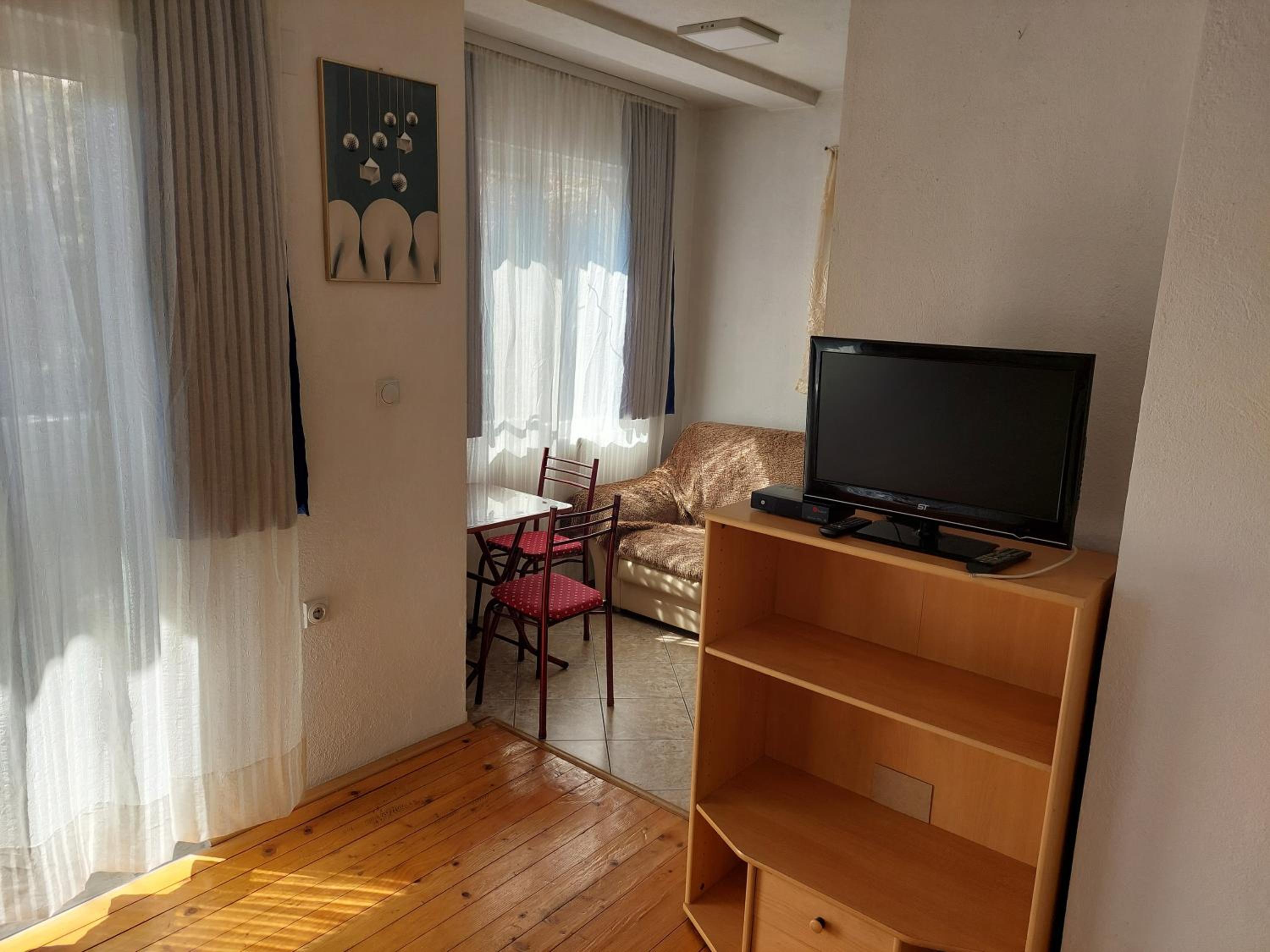 Photo 17