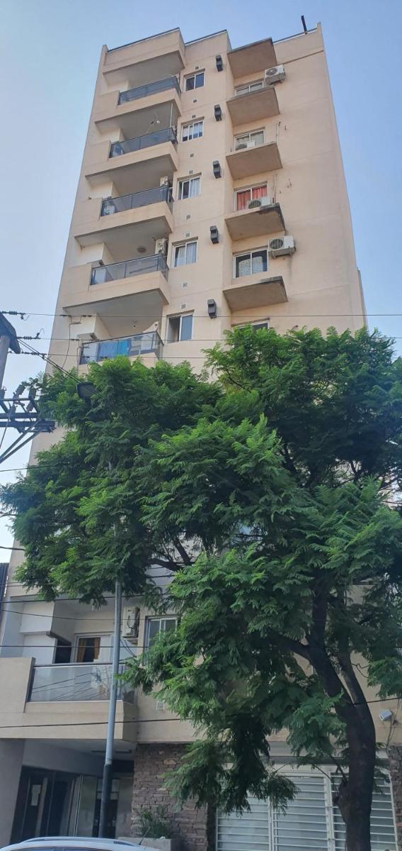 Departamento de 2 dormitorios con asador
