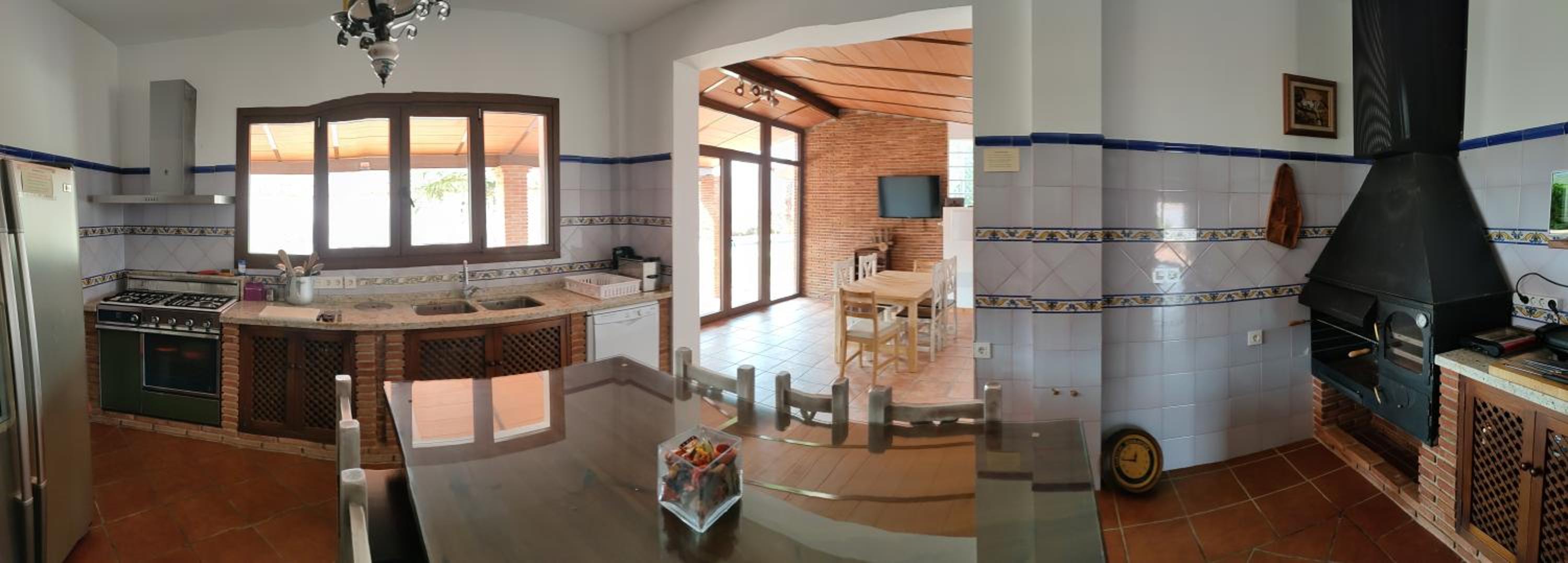 Cortijo Los Arcos - Lujo rural con piscina y vistas espectaculares en Málaga