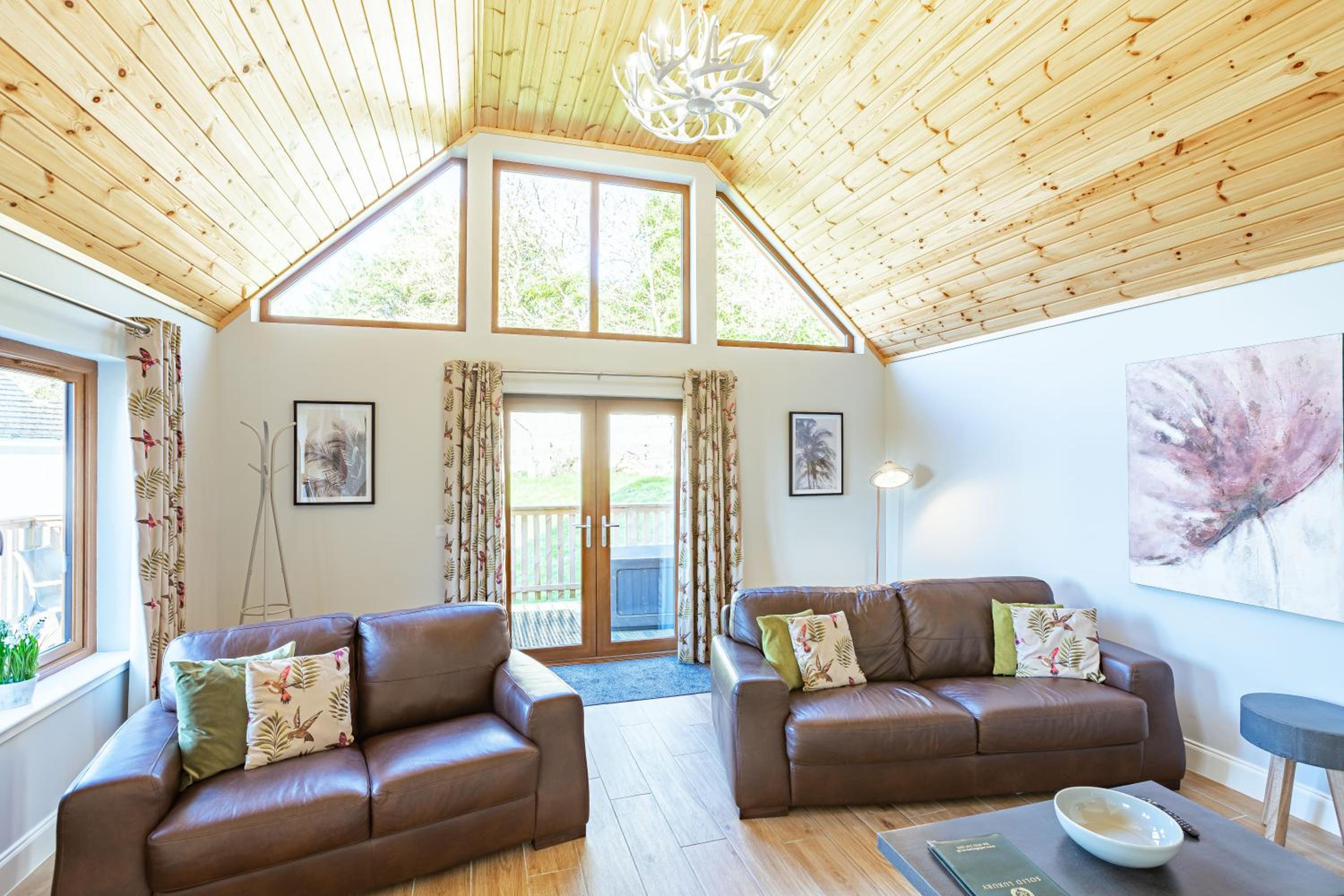Kestrel Lodge 6 with Hot Tub view 2