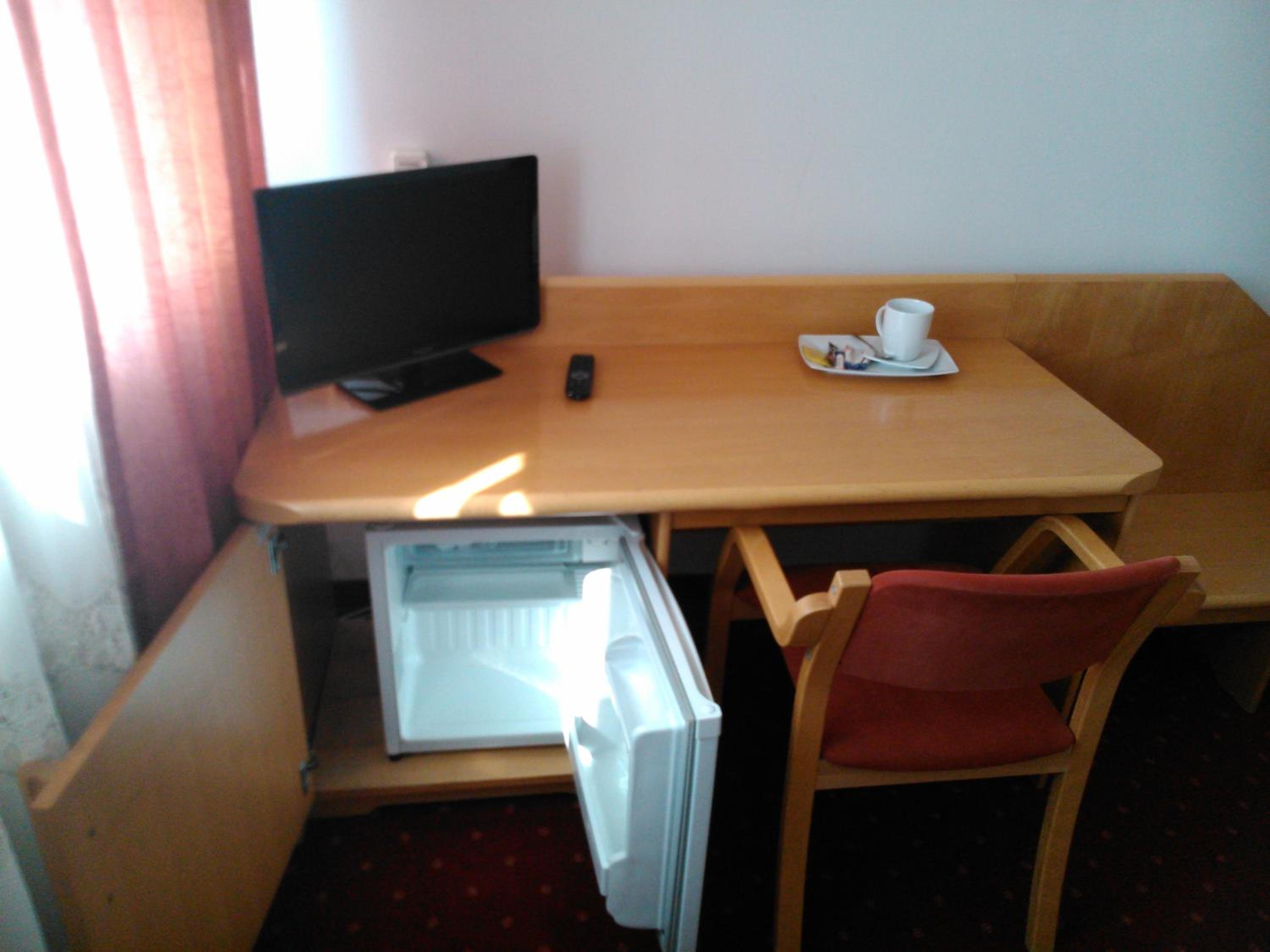 Photo 42