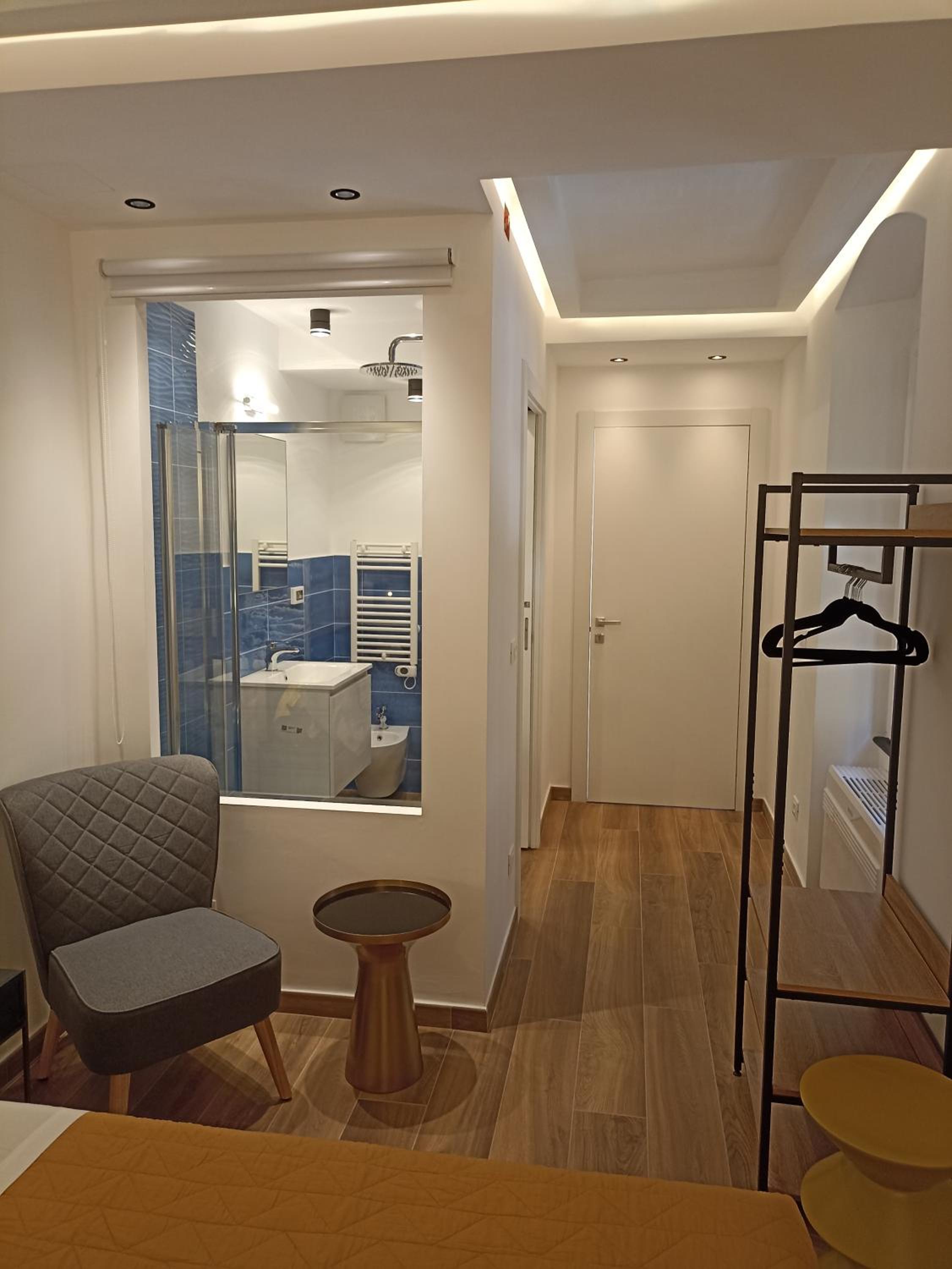 Al Porto 61 - Rooms for Rent photo 3