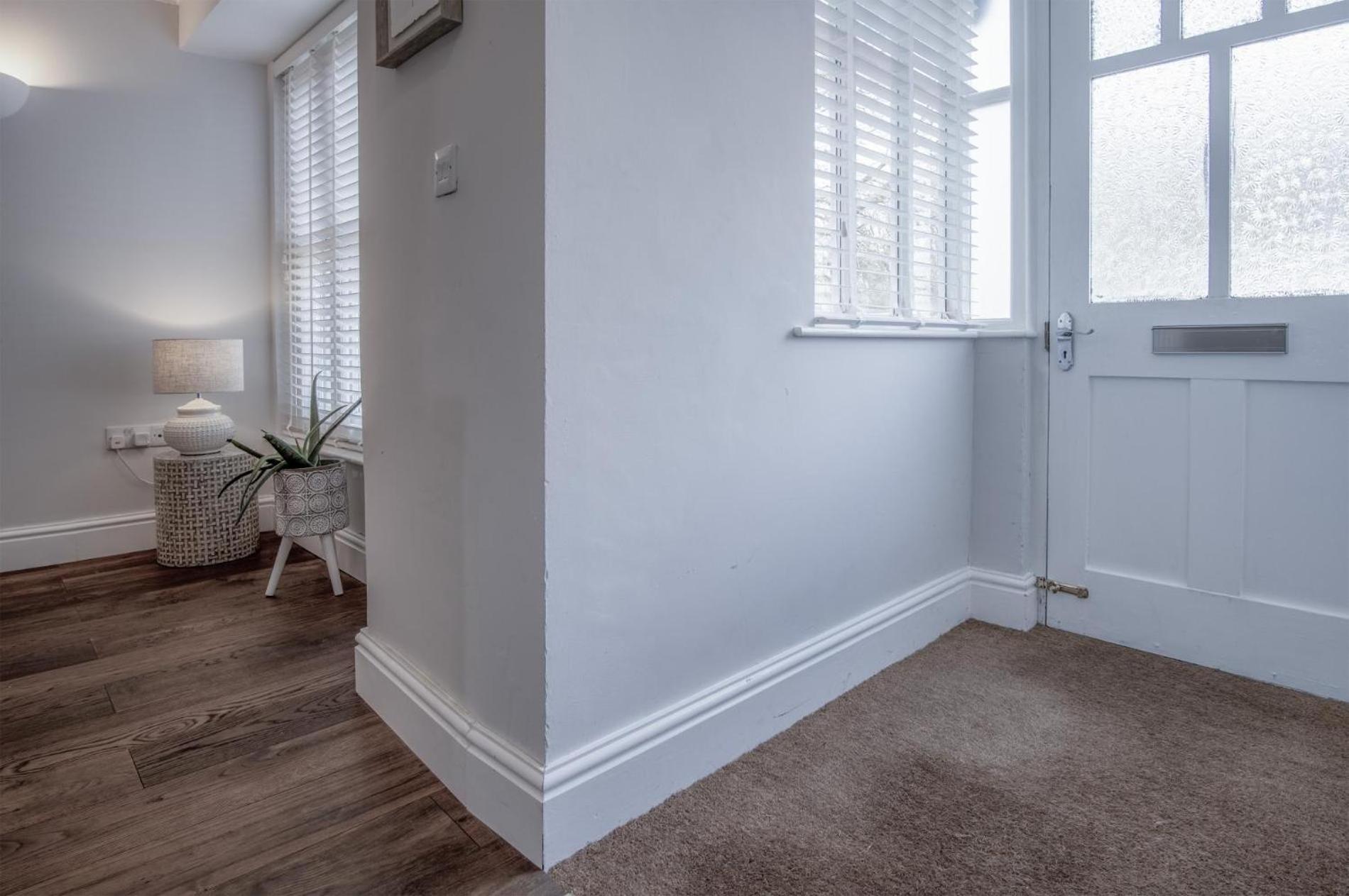Noe Acre - 3 Bedroom Cottage - Tenby view 3