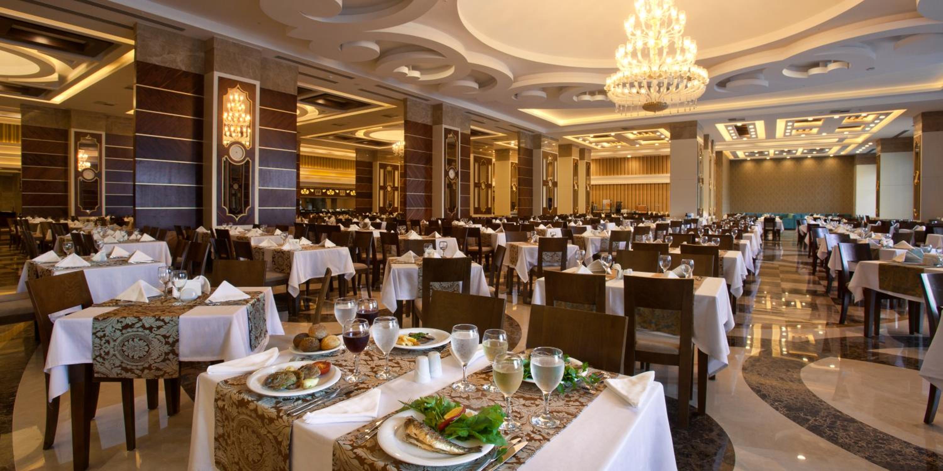 Oz Hotels Side Premium - Image 10