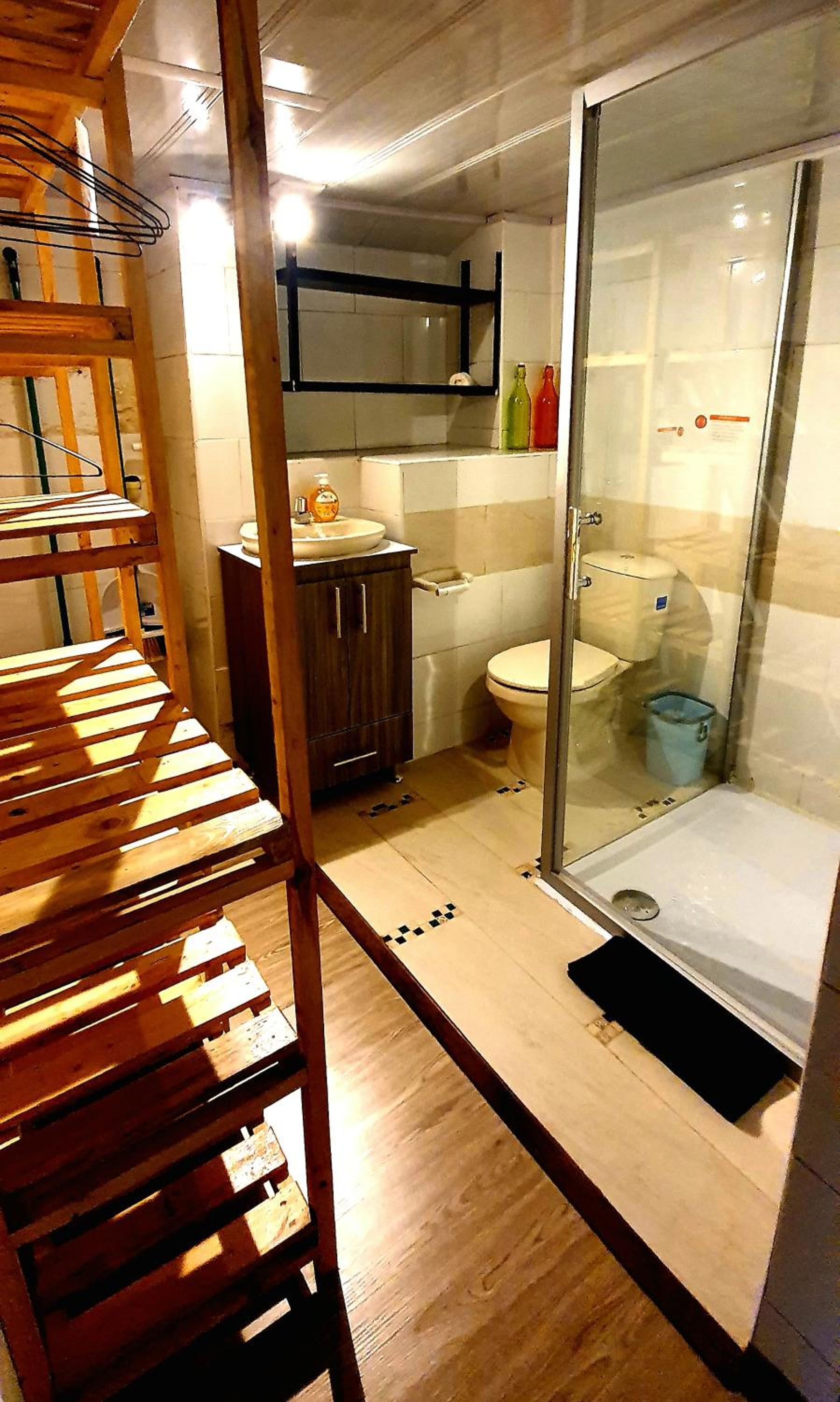 Photo 18
