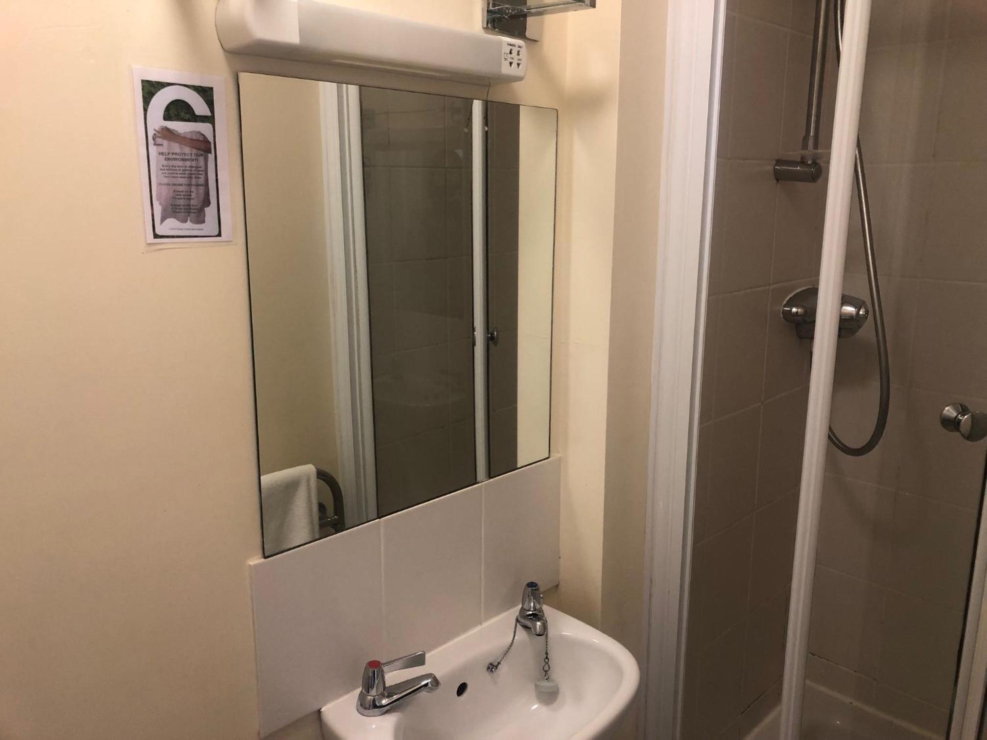 Wayfarer Inn