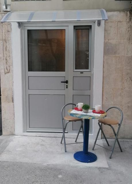 outdoor BBQ area