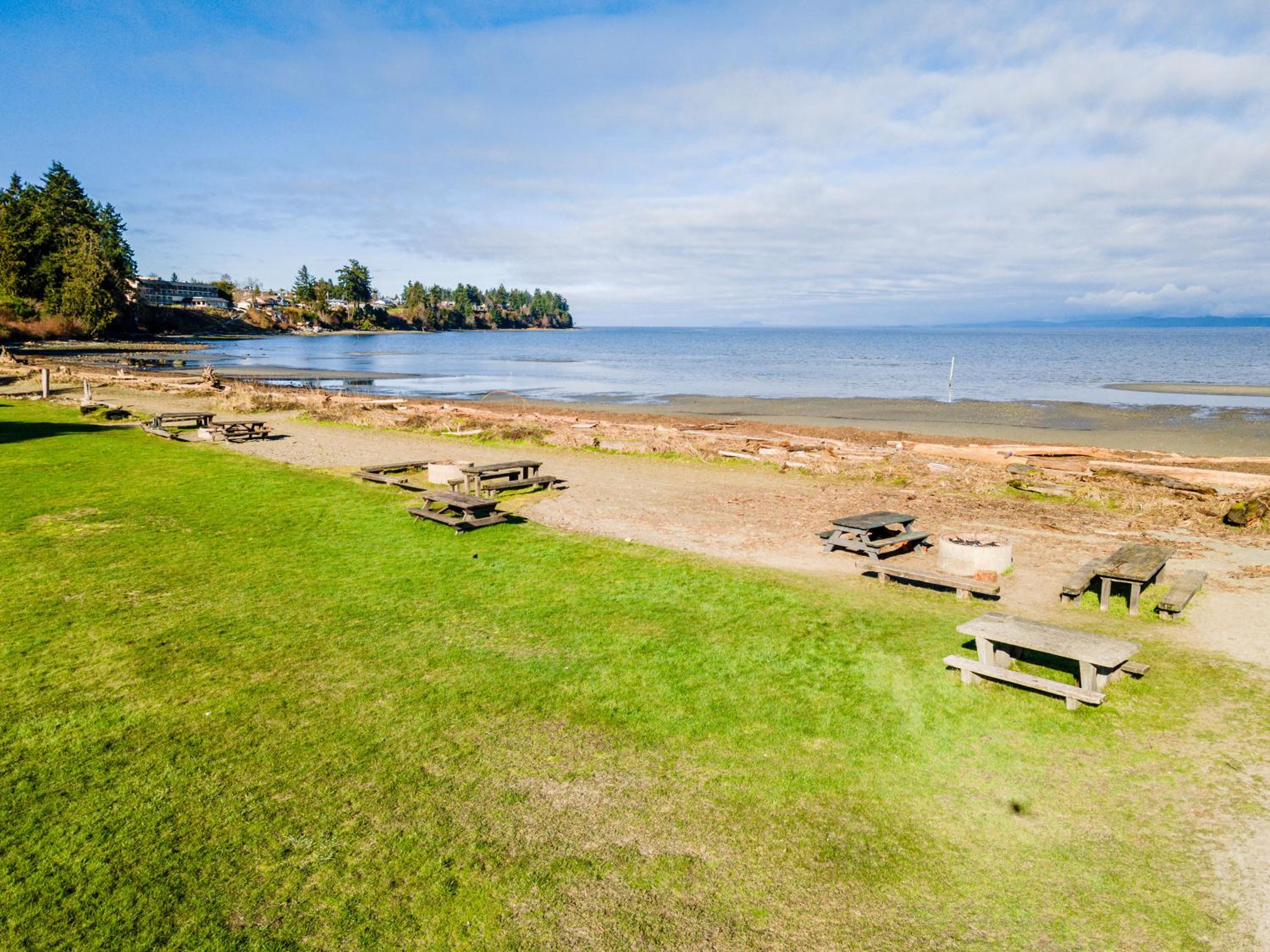 Sea Edge Beachside Hotel