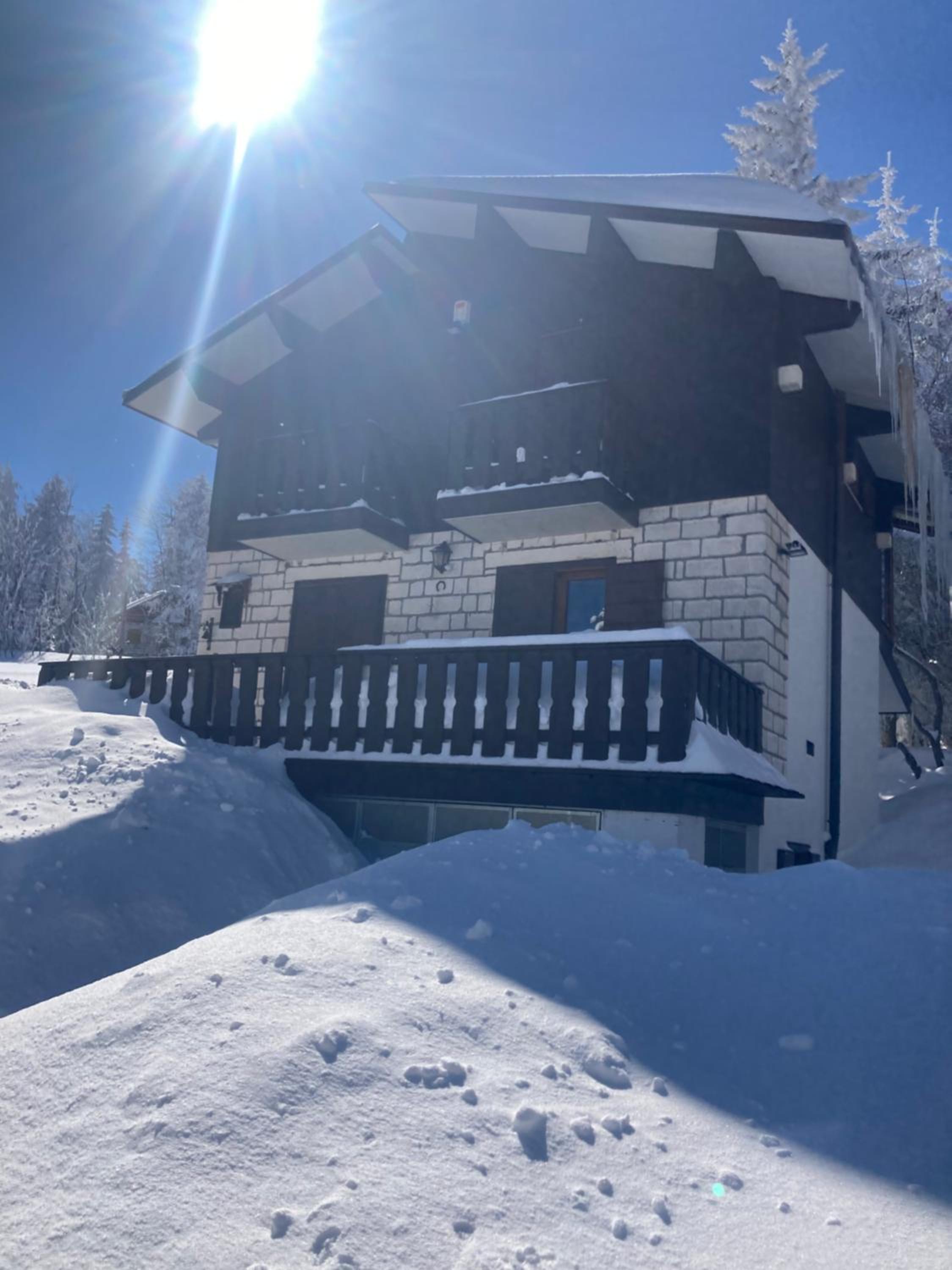 Chalet Mirastelle view 2