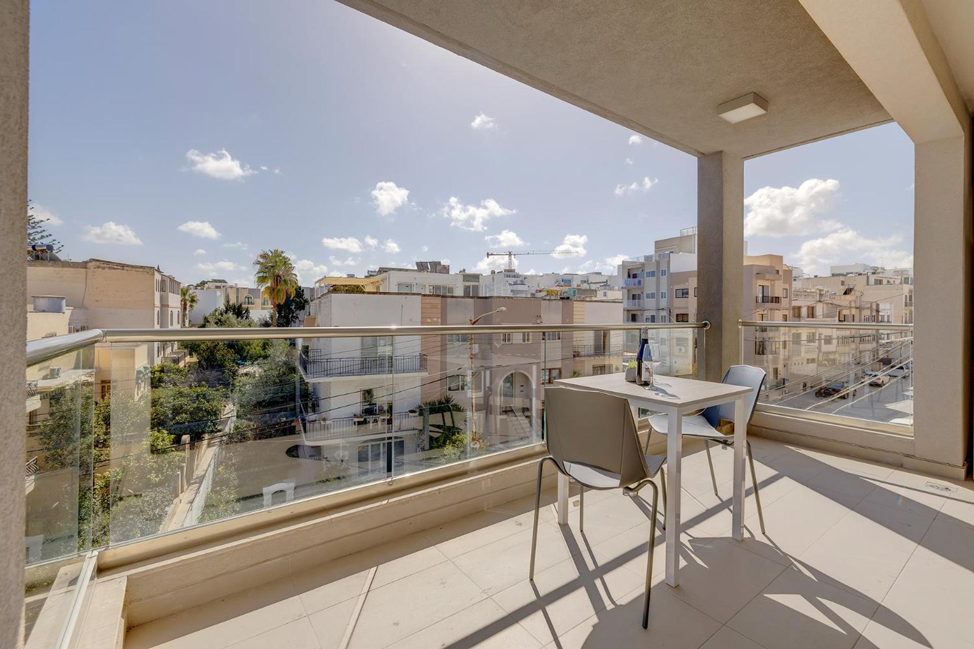 Modern 1BR Apartment in central St Julian's photo 5