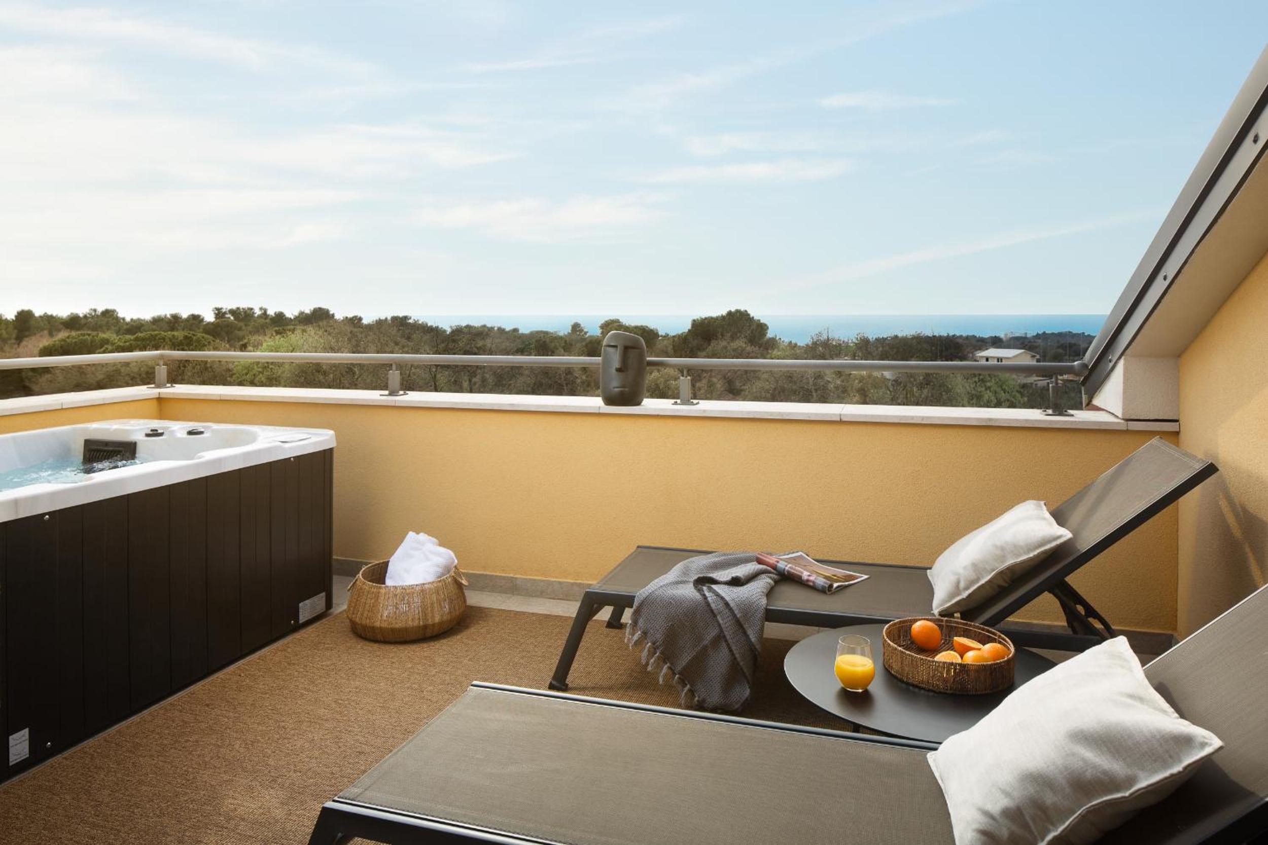 Hotel Apartman Colmo S Hidromasaznom Kadom