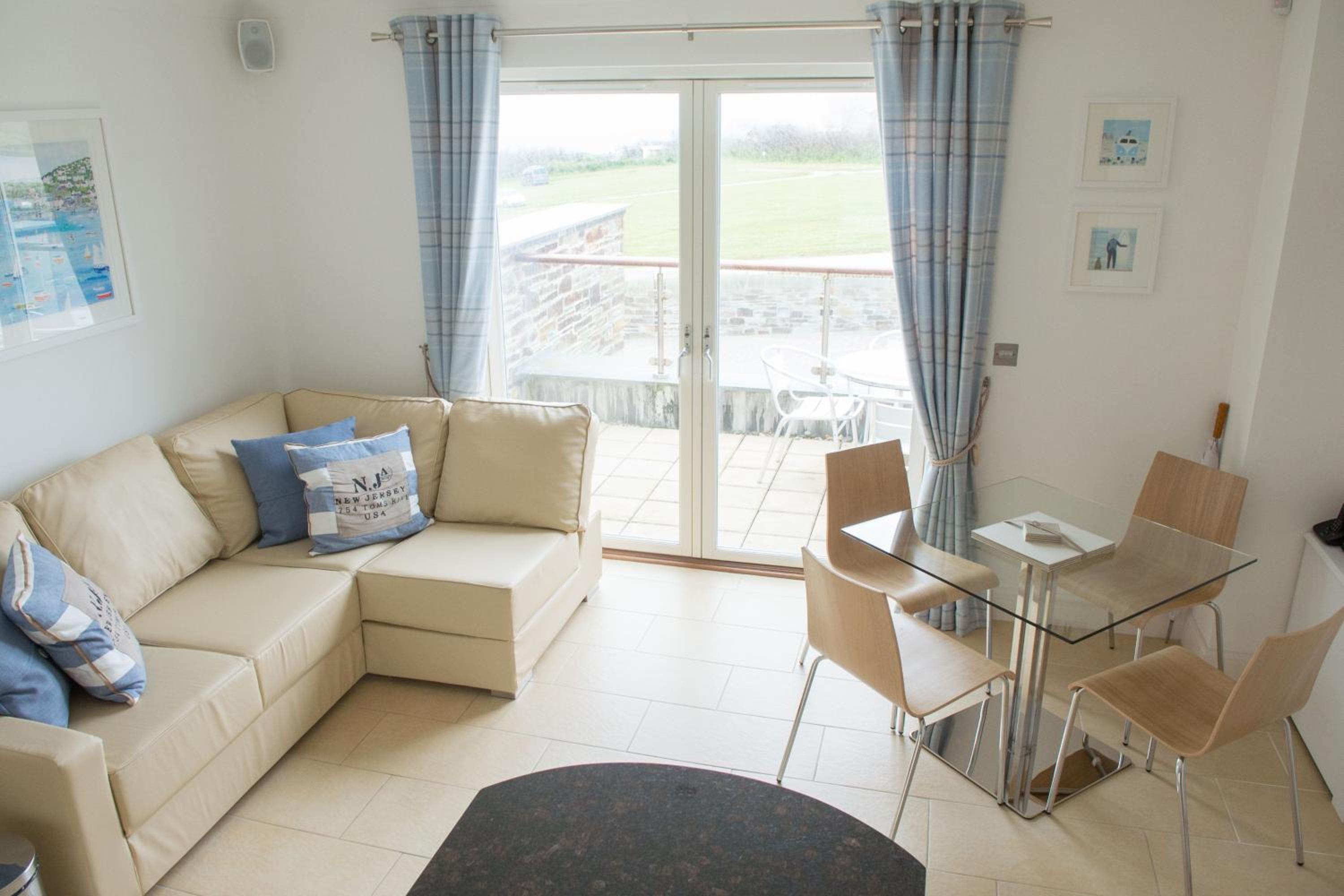 The Treyarnon Suite, Treyarnon Bay view 5