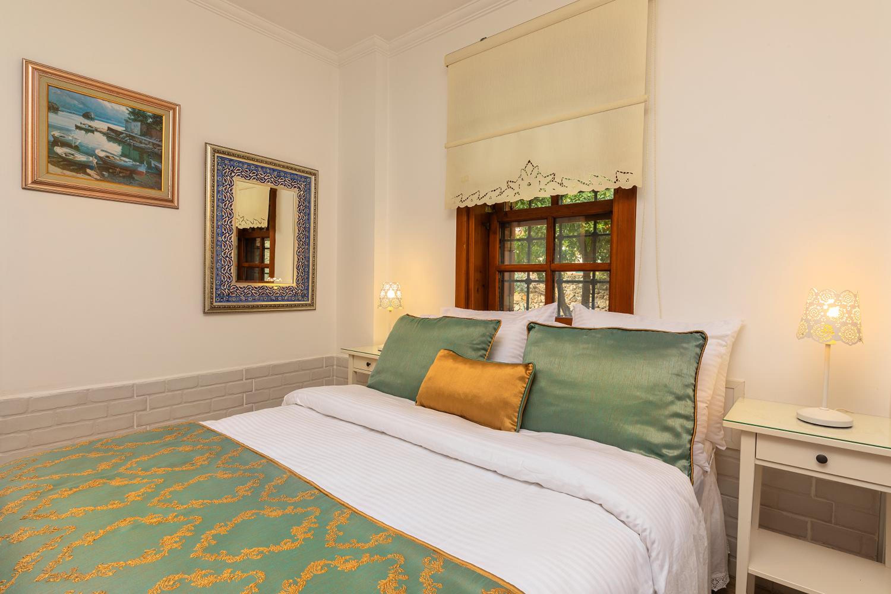 Zemira Garden Hotel