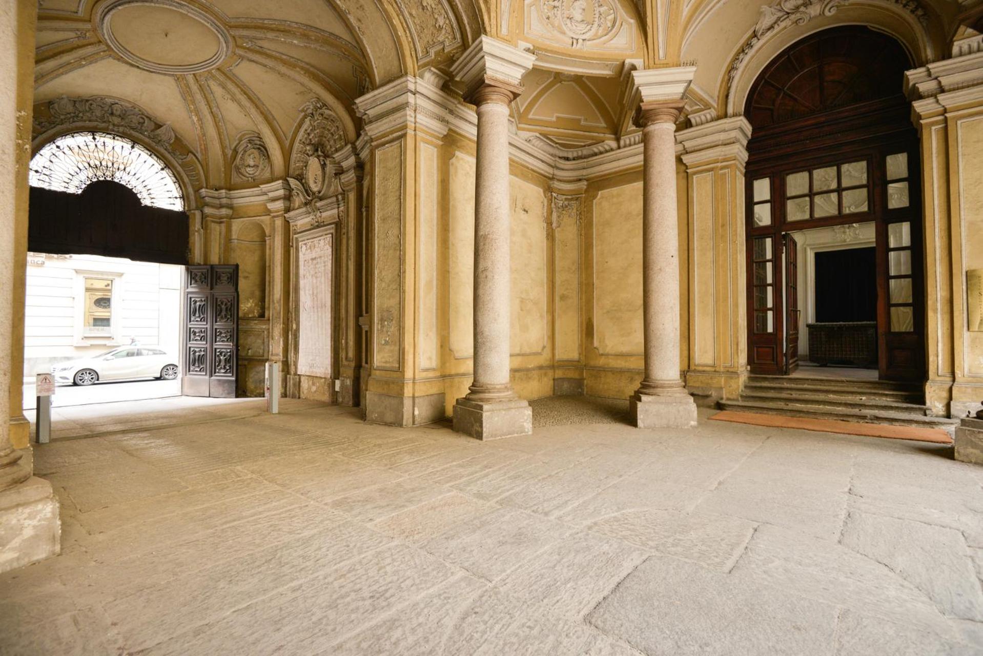 Top Living Apartments - Torino Centro view 3