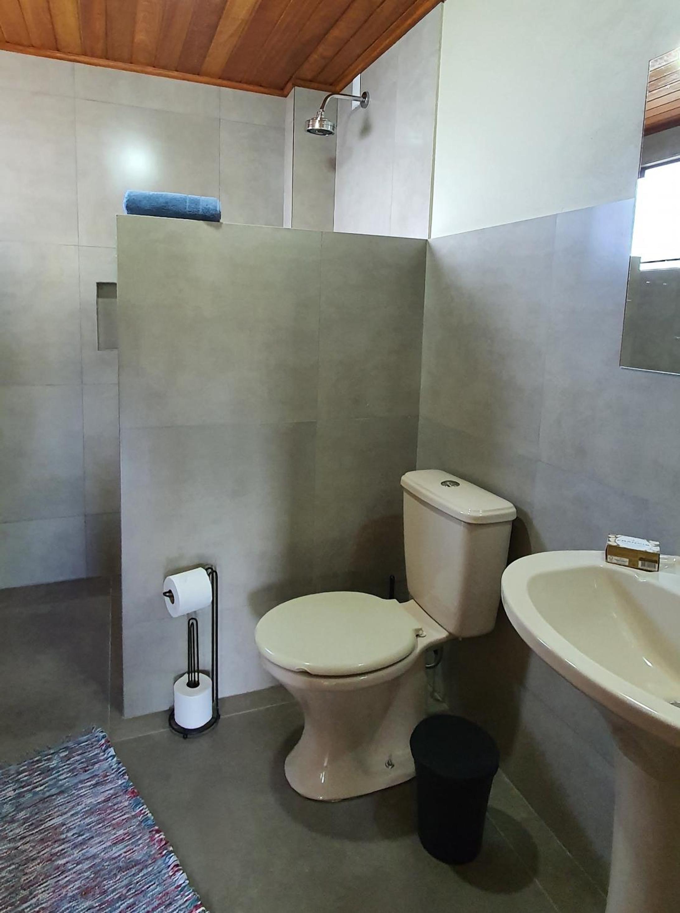 Casa perto da praia, canto Norte da Ferrugem